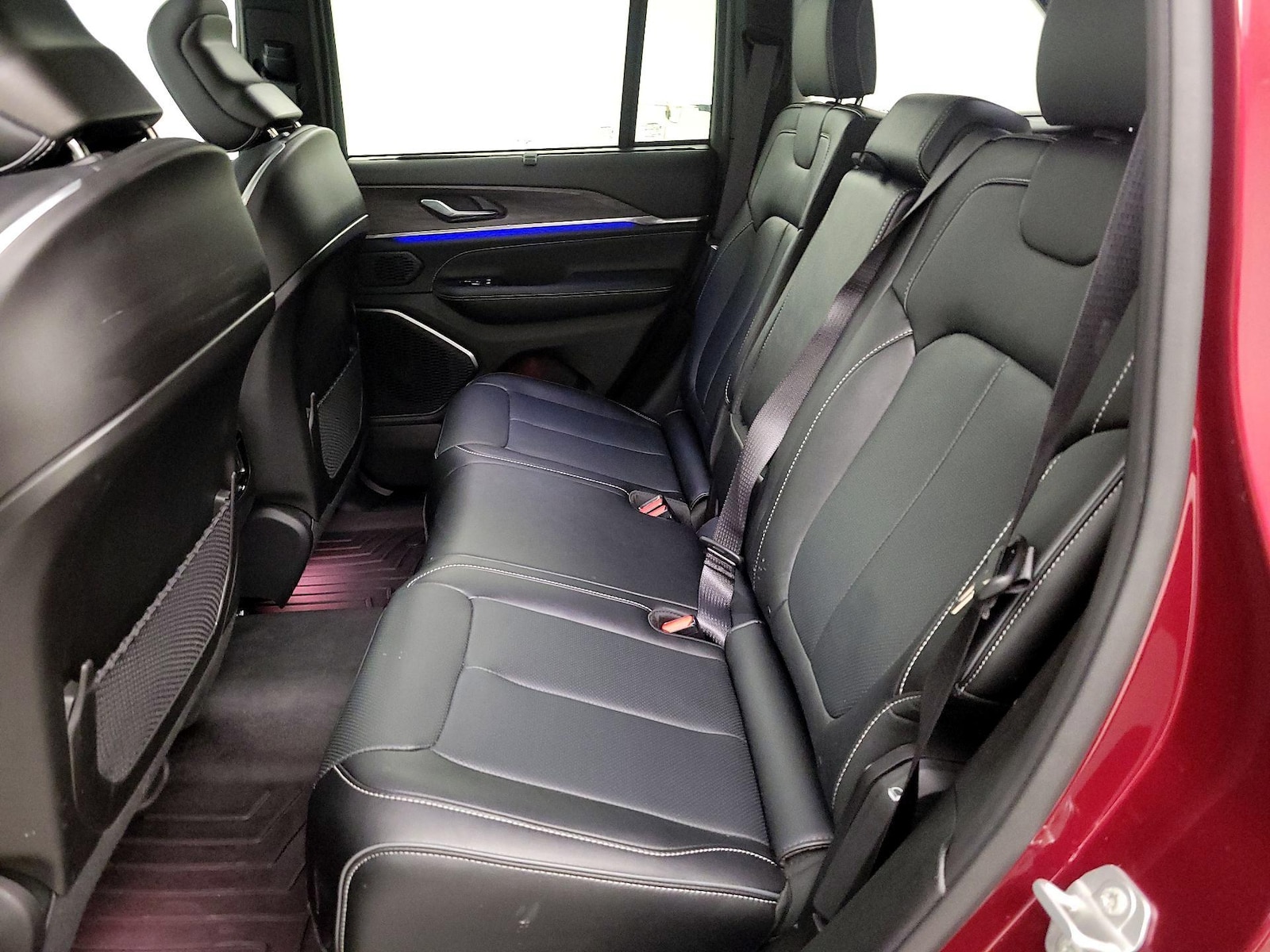 2025 Jeep Grand Cherokee Overland - Photo 22