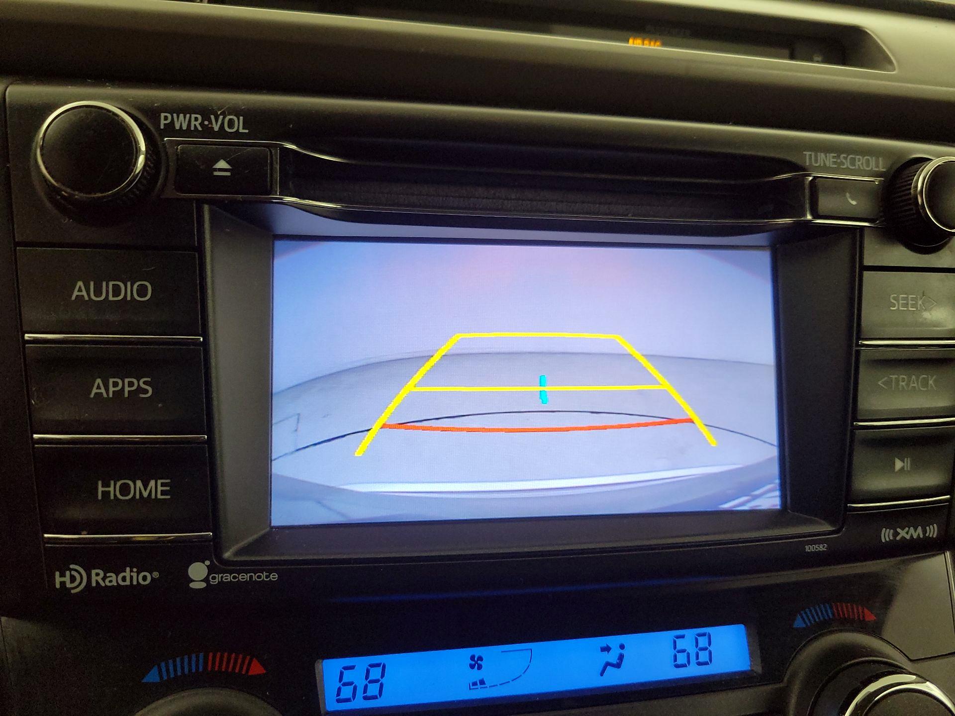 Thumbnail: 2016 Toyota RAV4 - 14