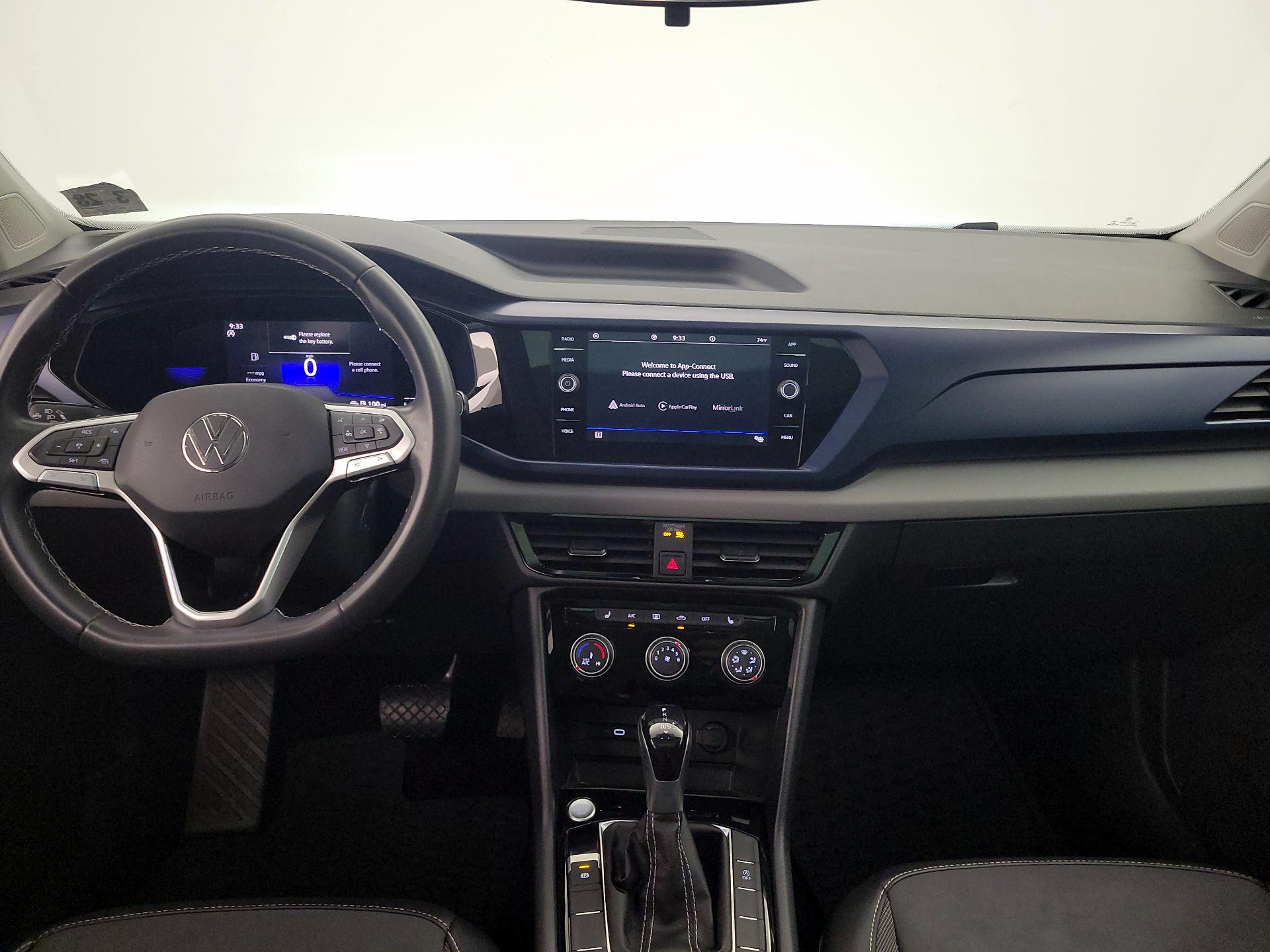 Thumbnail: 2023 Volkswagen Taos - 9