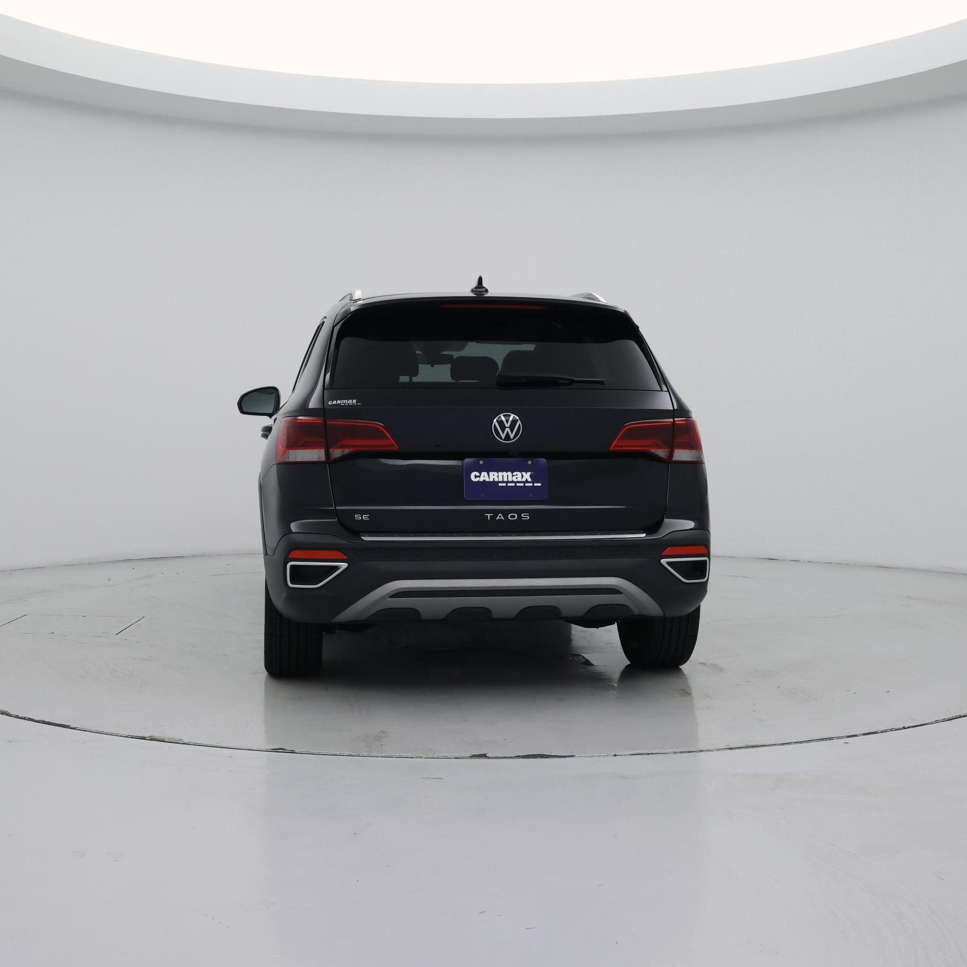 Thumbnail: 2023 Volkswagen Taos - 6