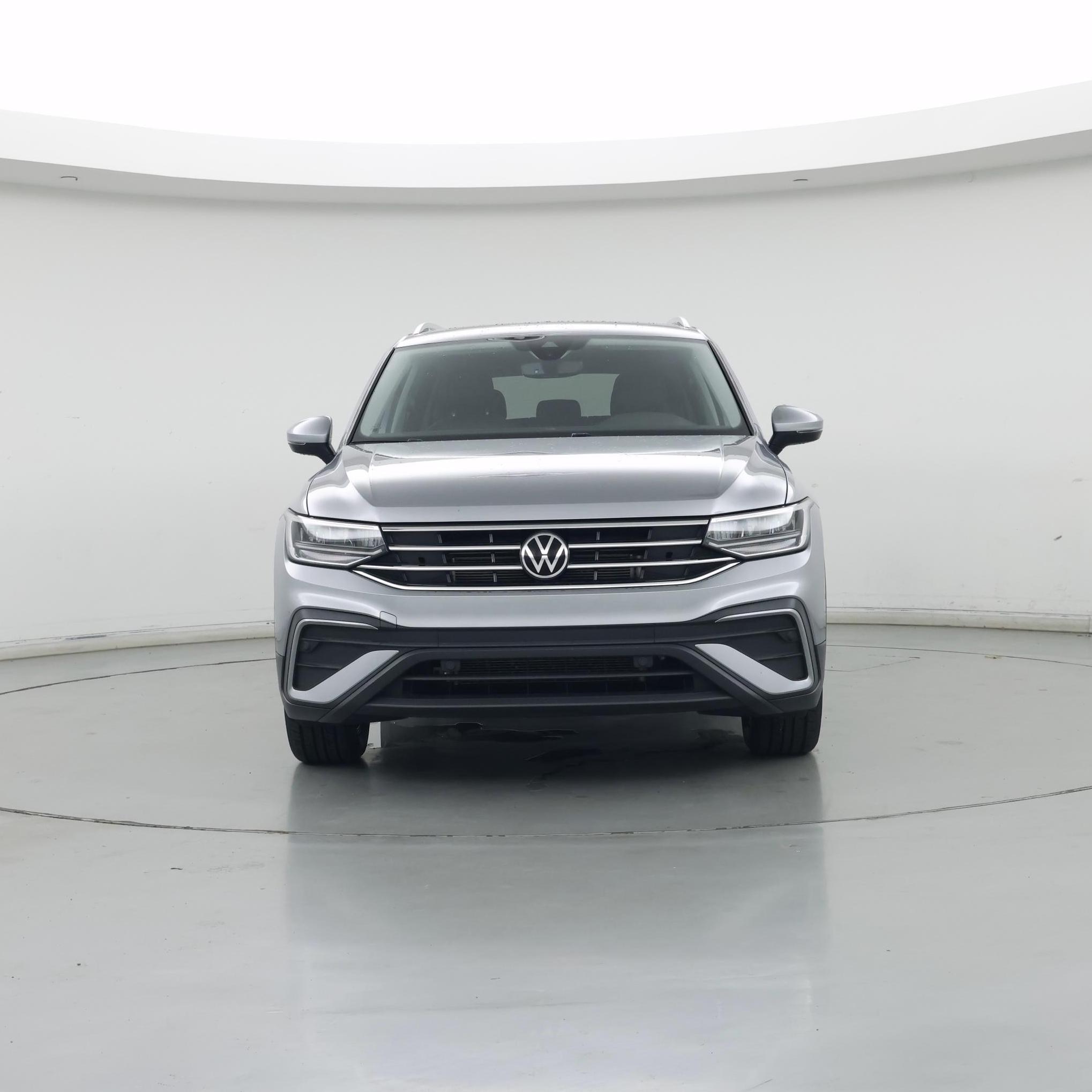 Thumbnail: 2023 Volkswagen Tiguan - 5