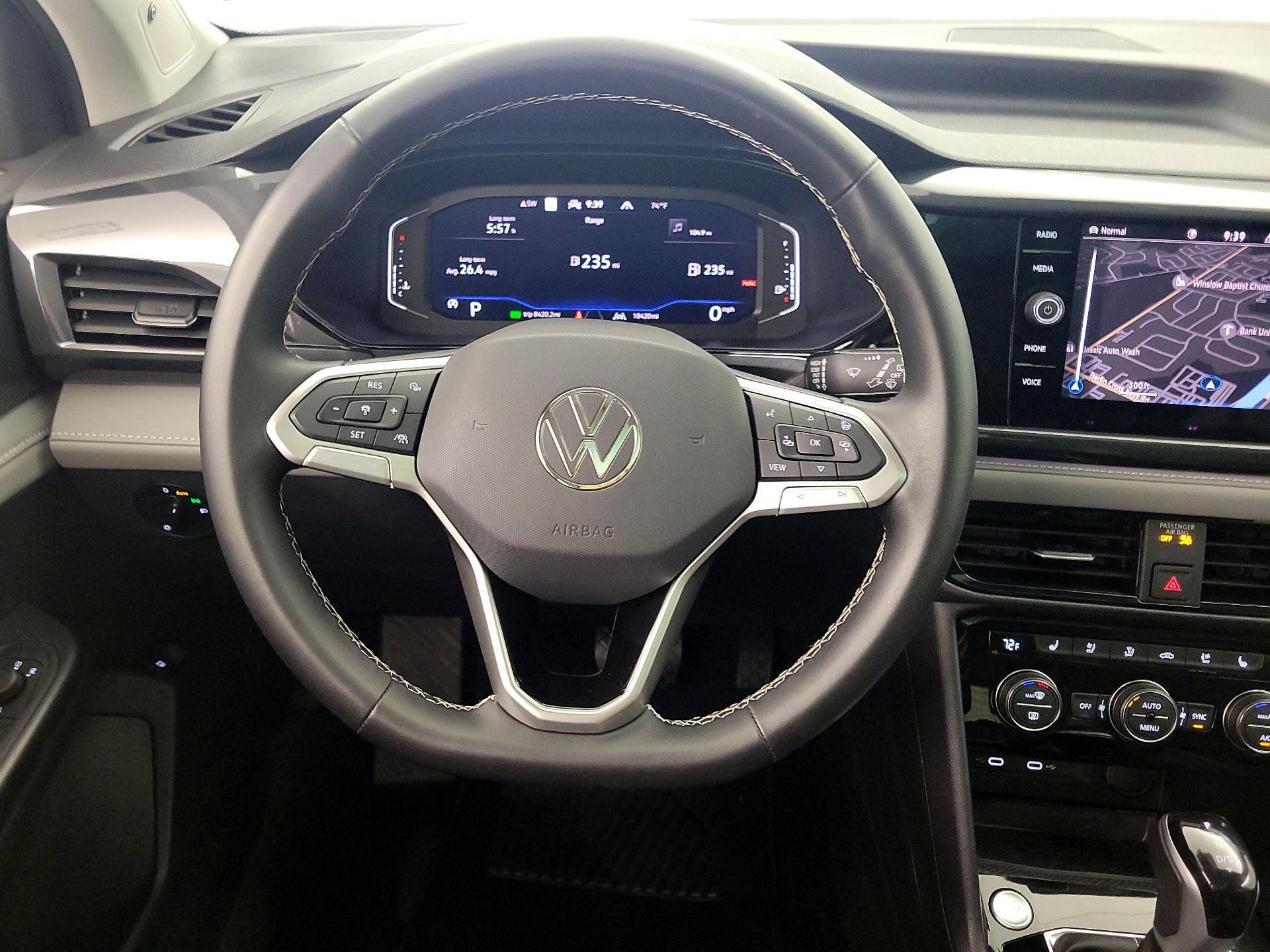 Thumbnail: 2024 Volkswagen Taos - 10