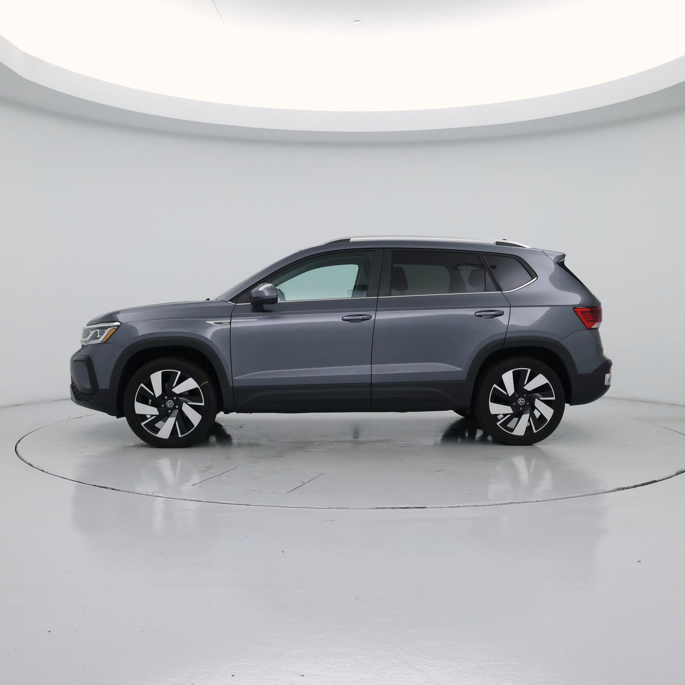 Thumbnail: 2024 Volkswagen Taos - 3