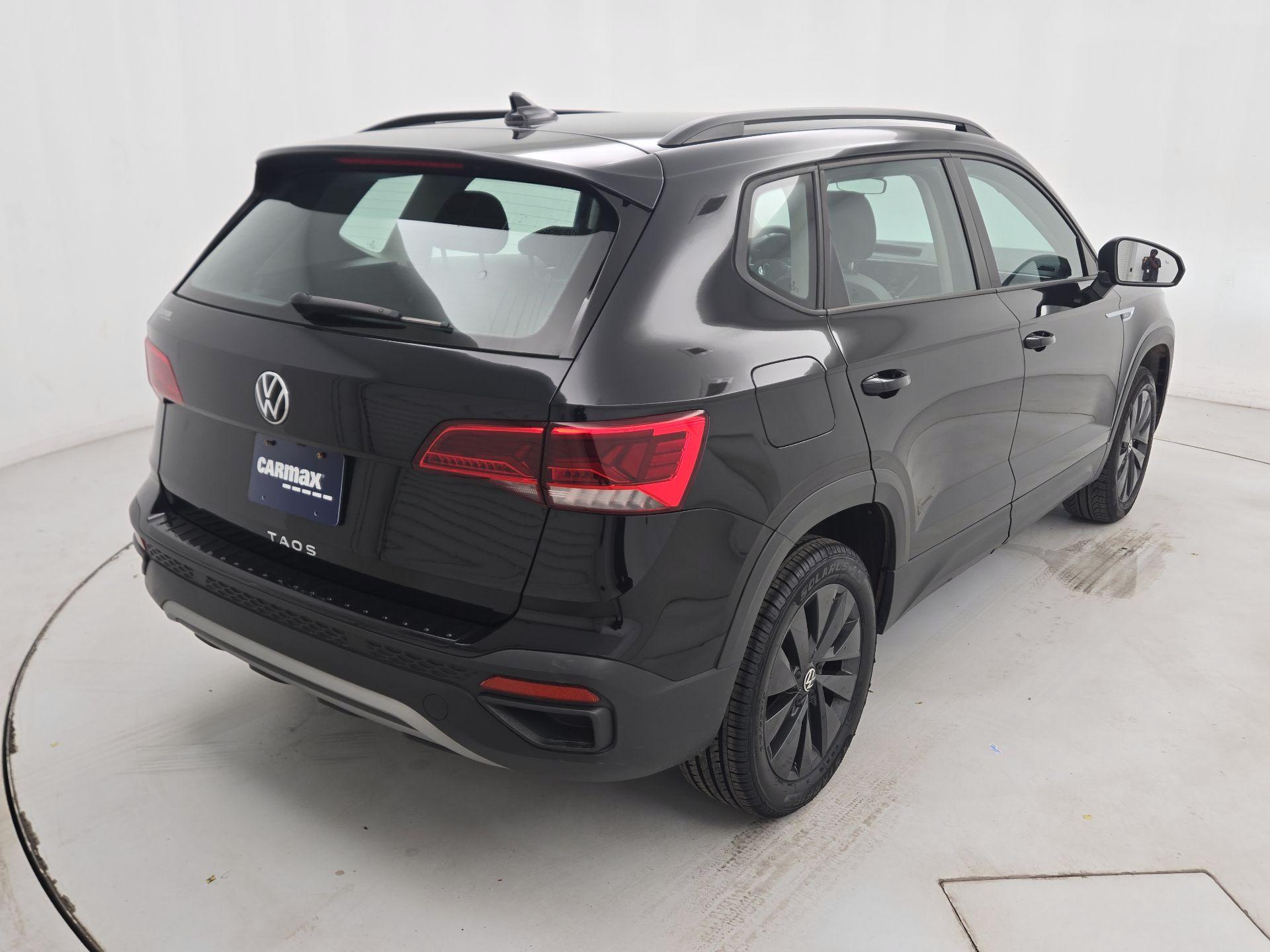 Thumbnail: 2024 Volkswagen Taos - 5