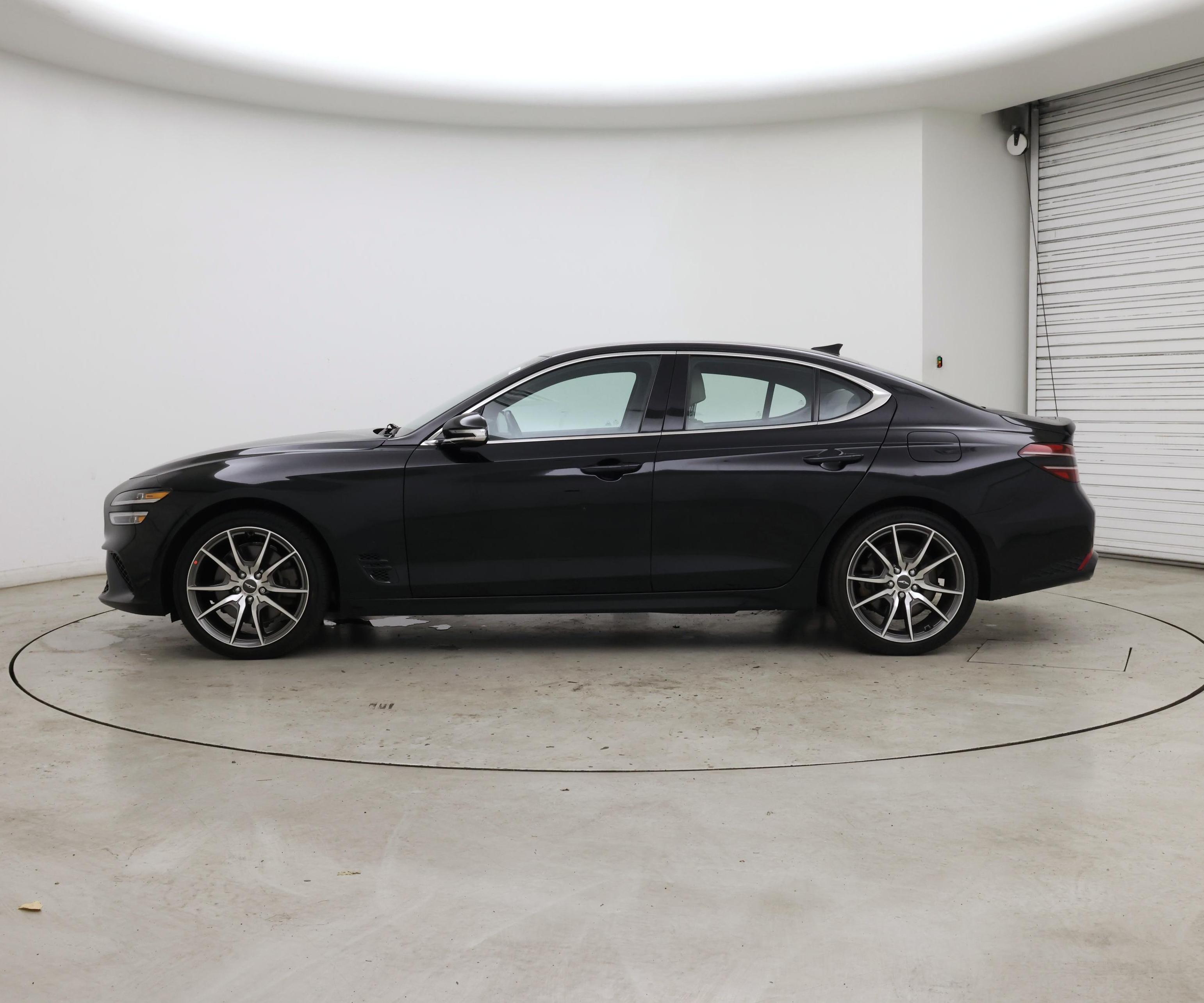 Thumbnail: 2023 Genesis G70 - 3