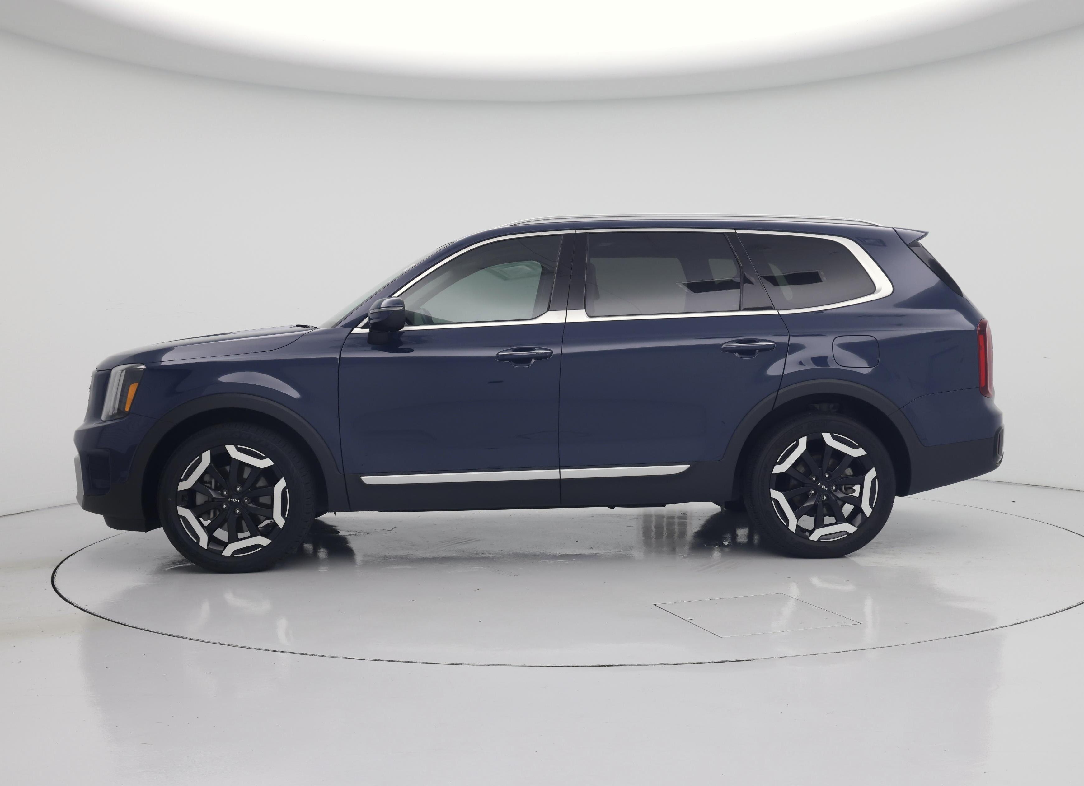 Thumbnail: 2024 Kia Telluride - 3