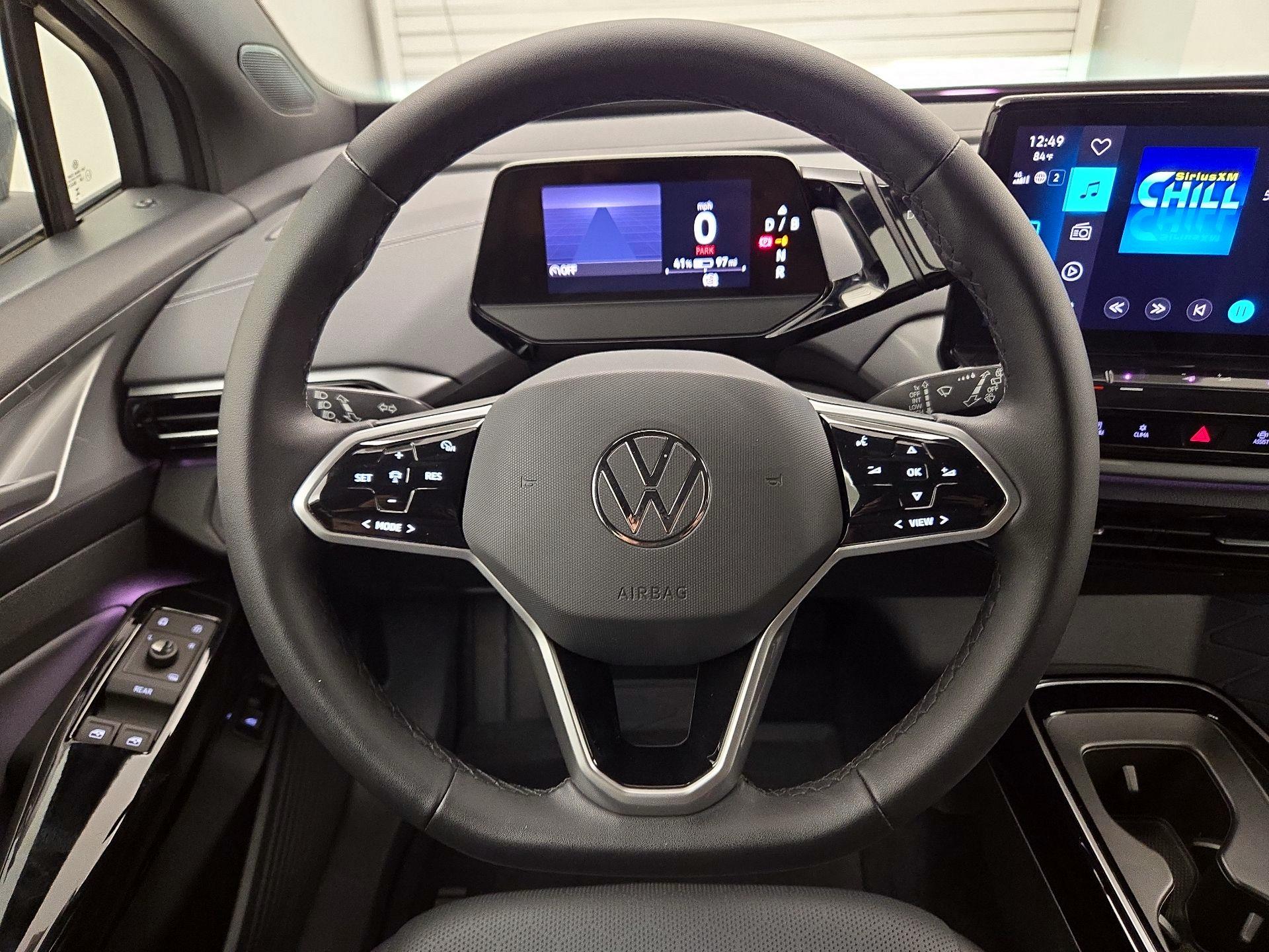 Thumbnail: 2023 Volkswagen ID.4 - 10
