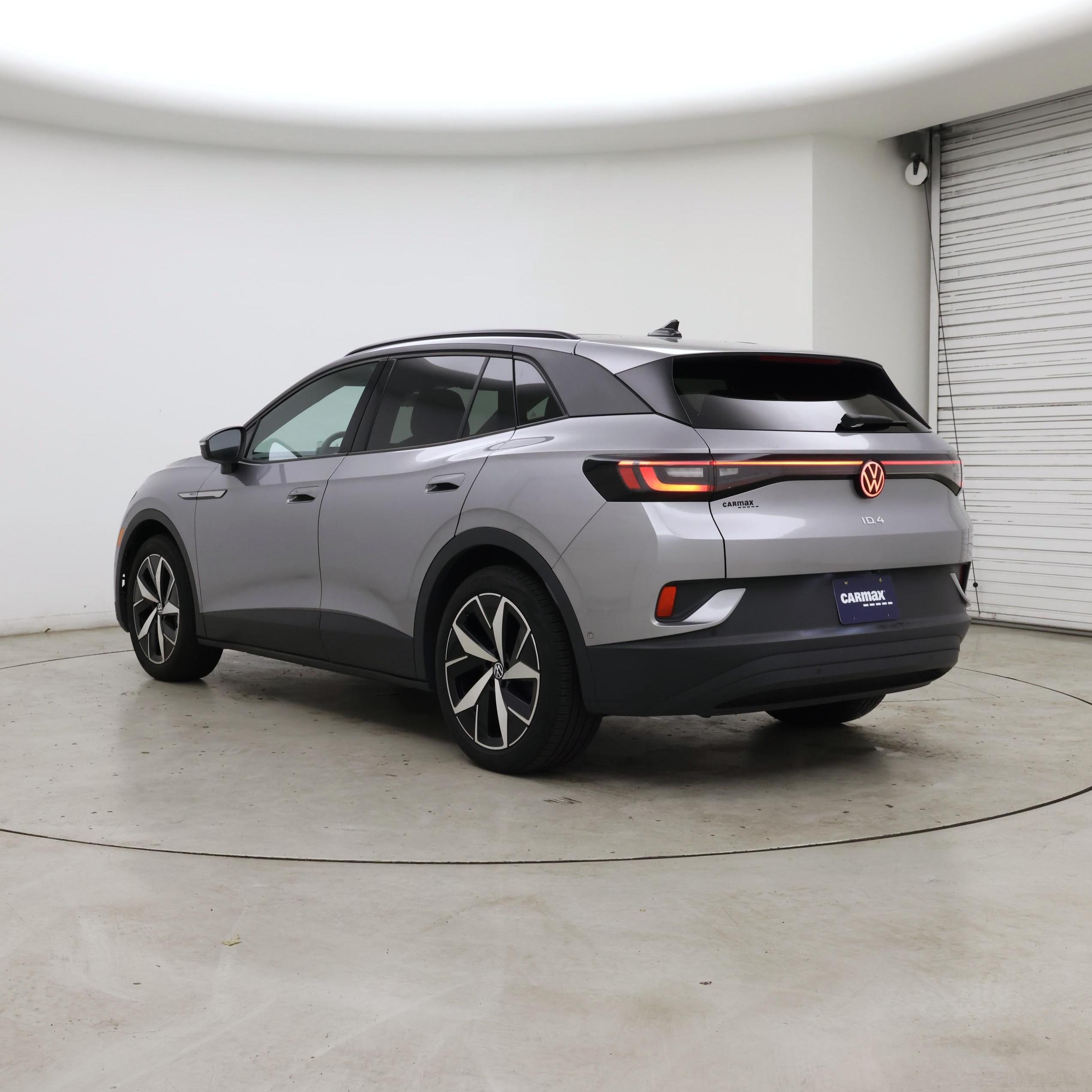 Thumbnail: 2023 Volkswagen ID.4 - 2