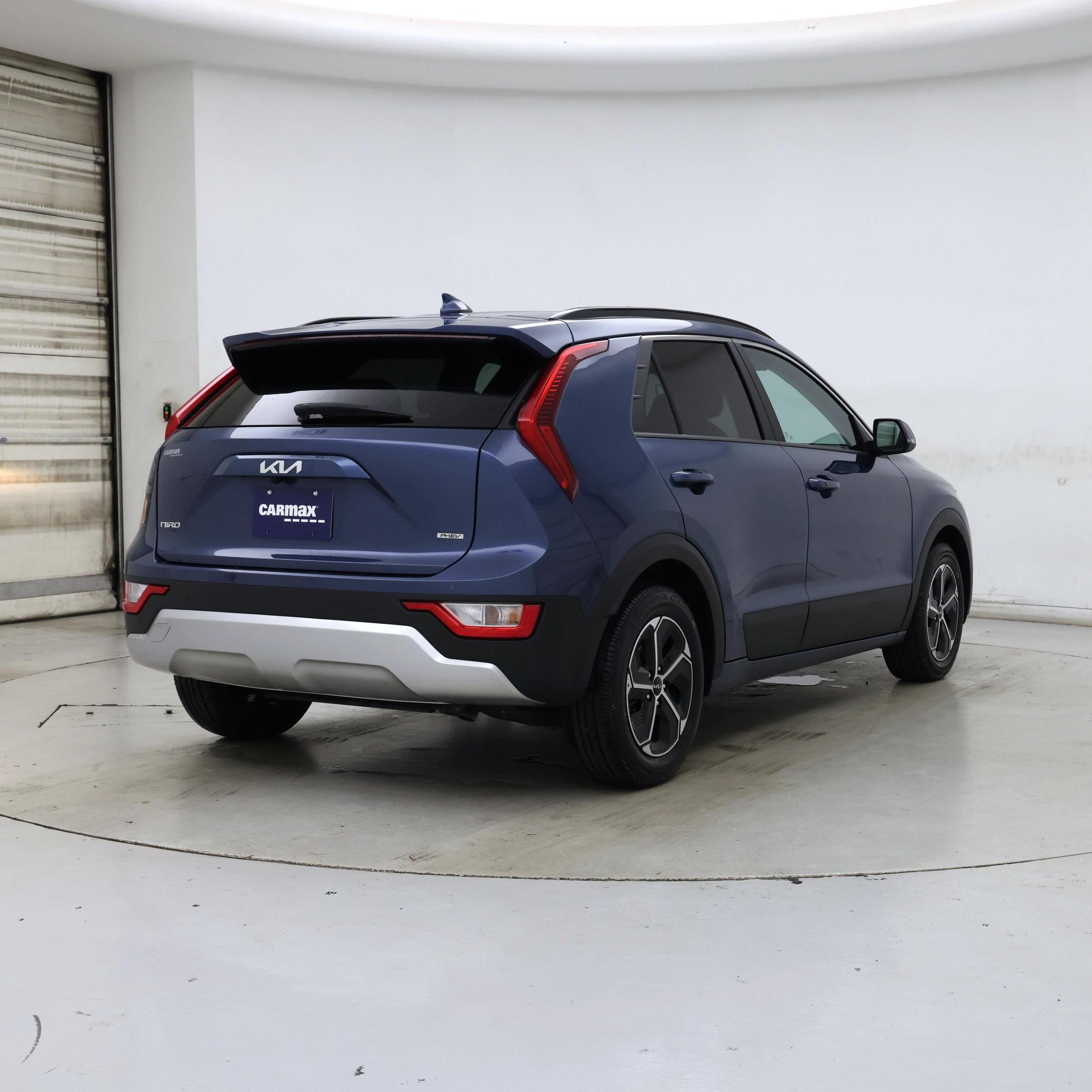 Thumbnail: 2024 Kia Niro - 8