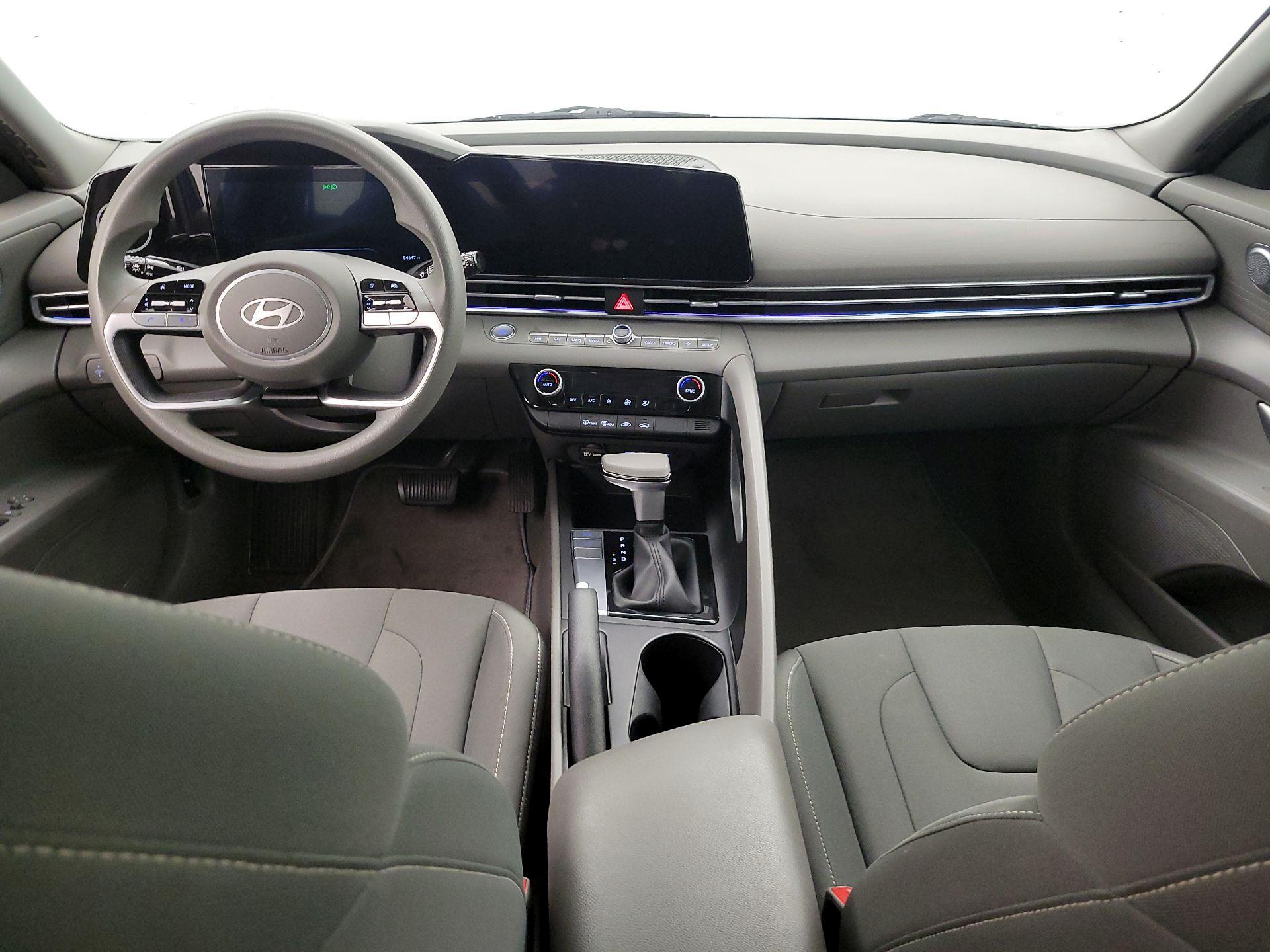 Thumbnail: 2024 Hyundai Elantra - 9
