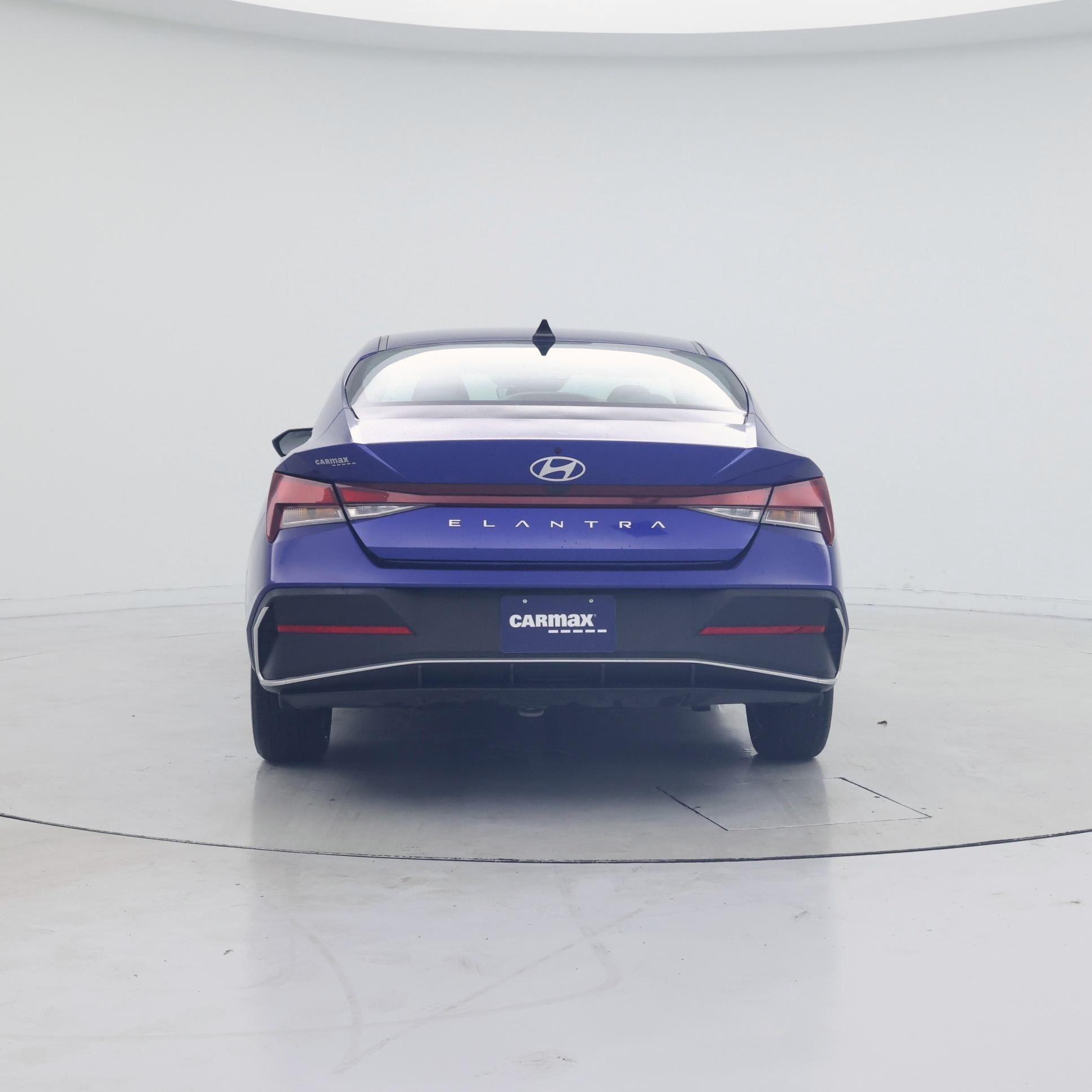 Thumbnail: 2024 Hyundai Elantra - 6