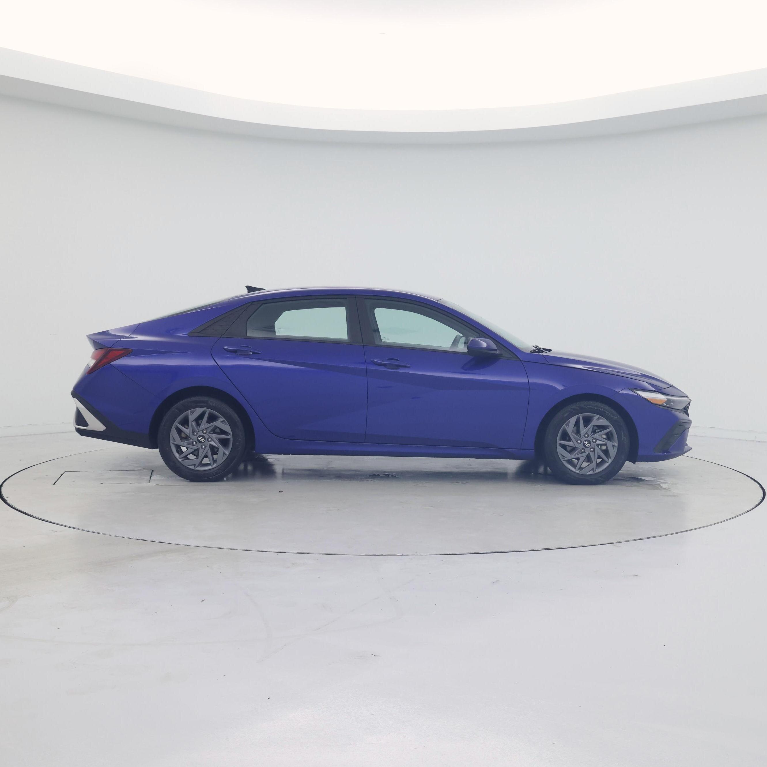 Thumbnail: 2024 Hyundai Elantra - 7
