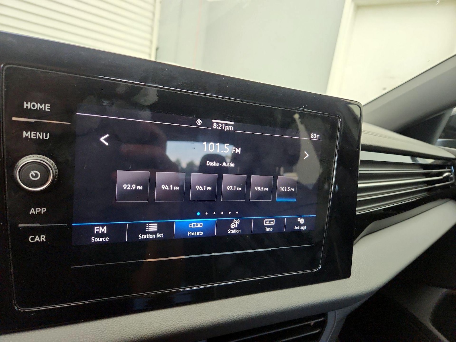 2025 Volkswagen Jetta Sport - Photo 16