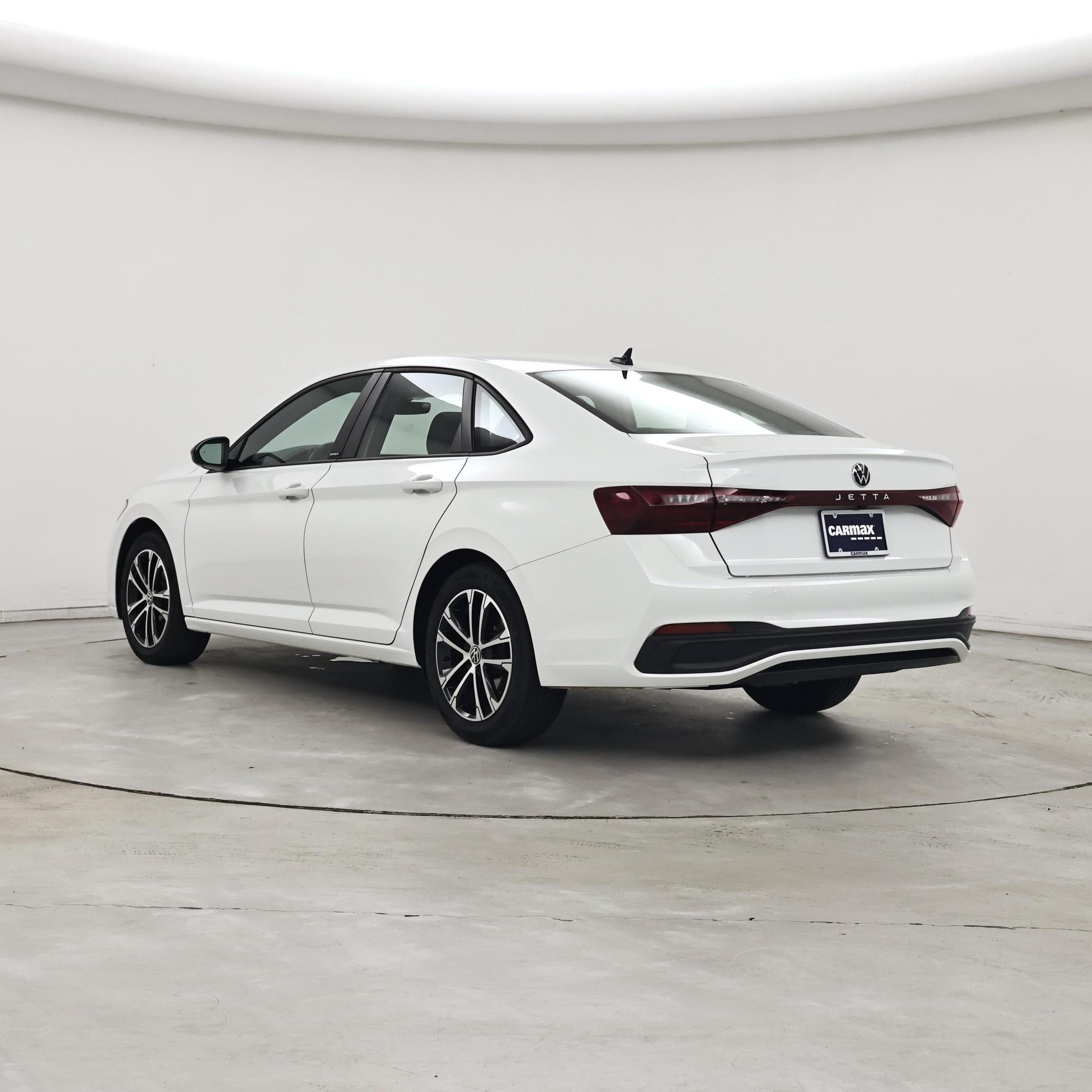 Thumbnail: 2025 Volkswagen Jetta - 2