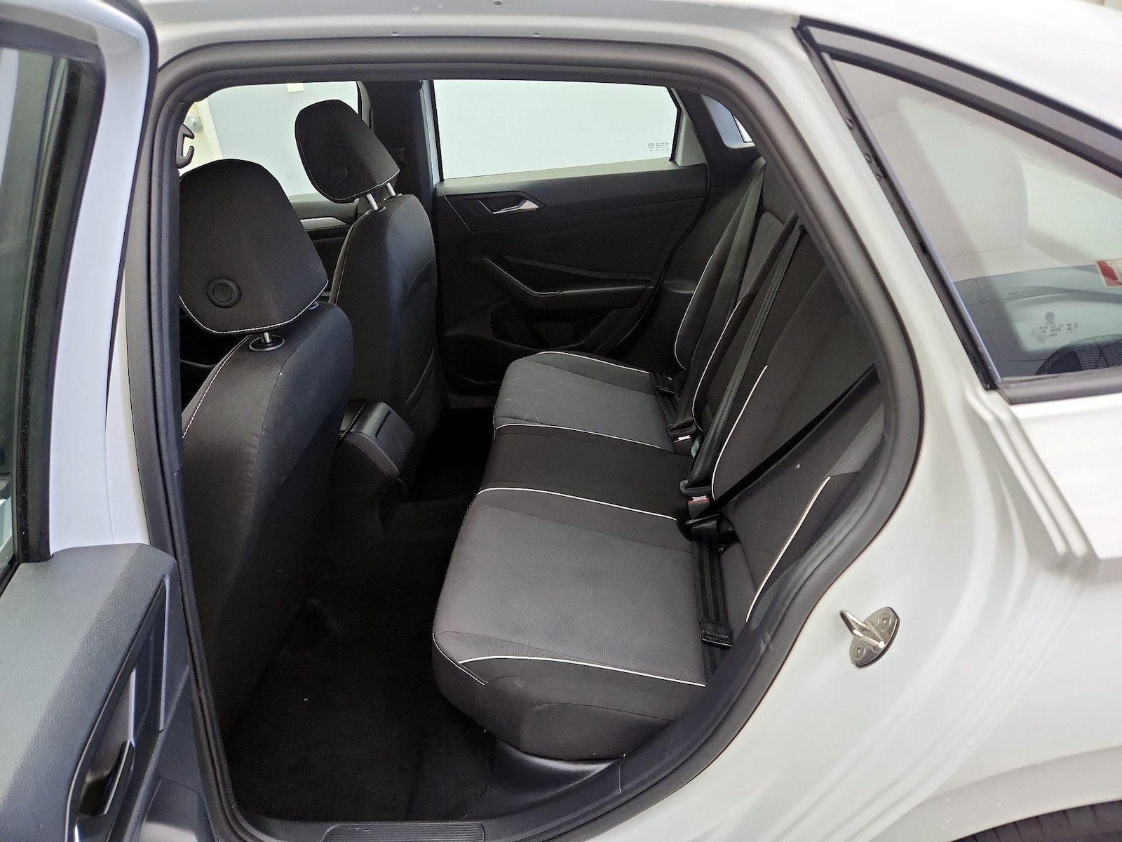 2025 Volkswagen Jetta Sport - Photo 20