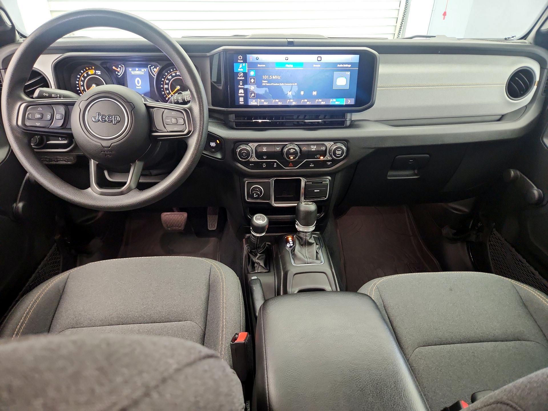 Thumbnail: 2024 Jeep Wrangler - 9