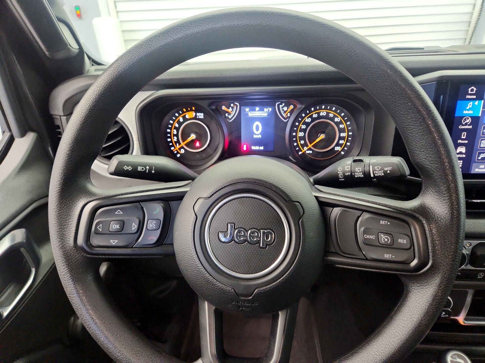 Thumbnail: 2024 Jeep Wrangler - 10