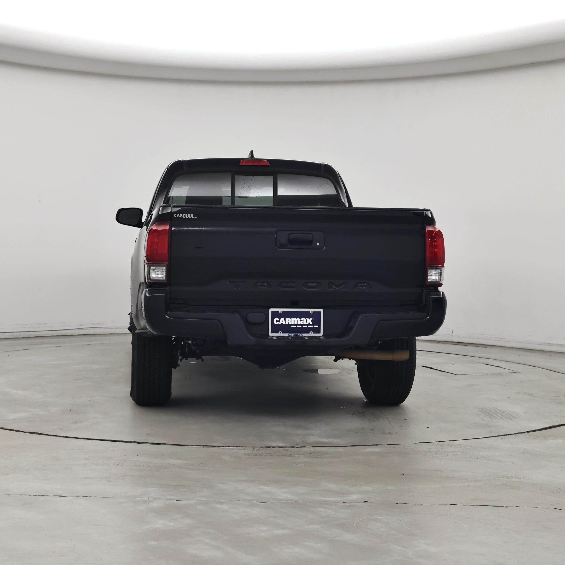 Thumbnail: 2019 Toyota Tacoma - 6