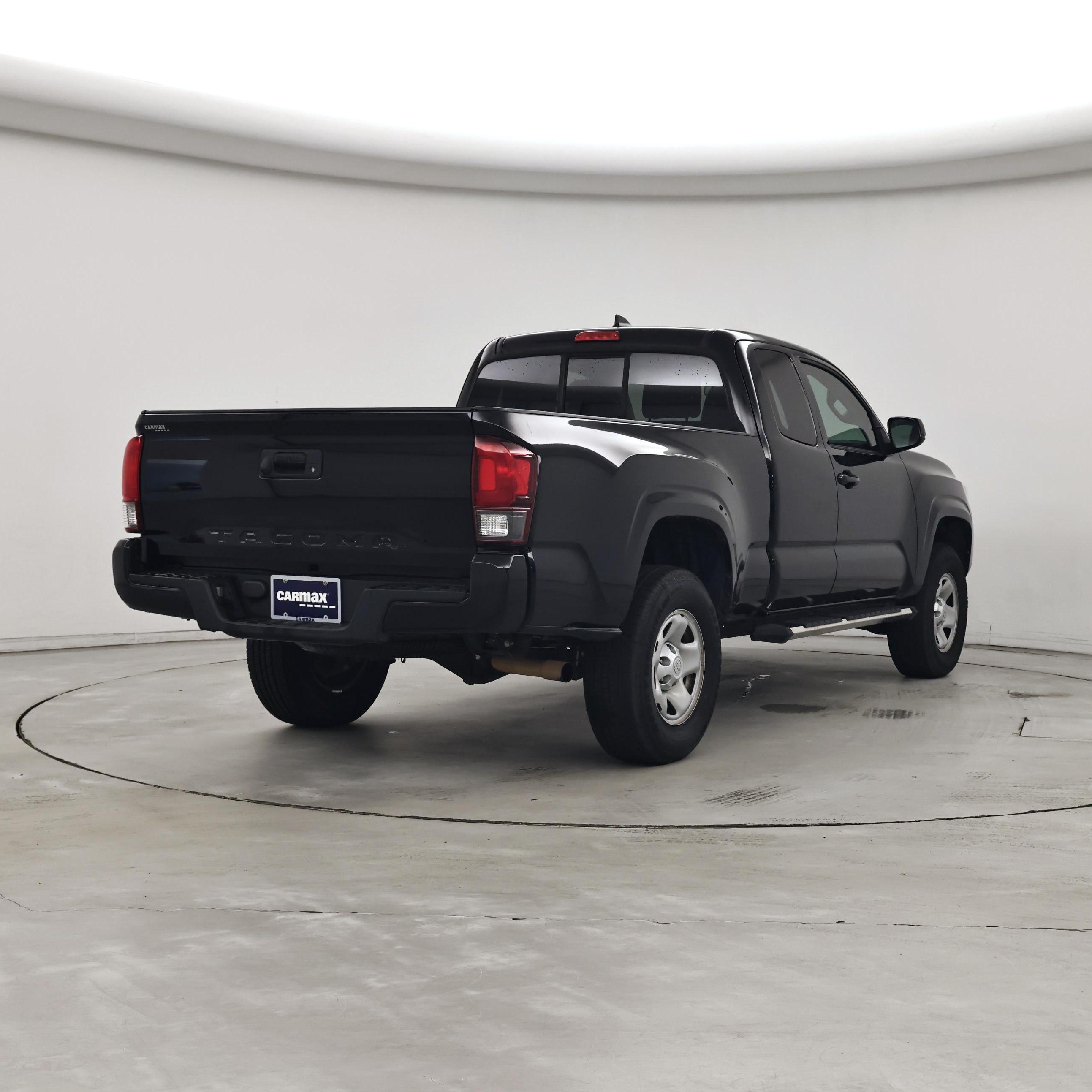 Thumbnail: 2019 Toyota Tacoma - 8
