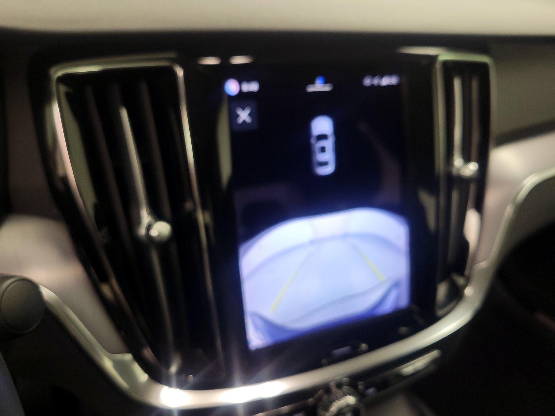Thumbnail: 2024 Volvo S60 - 14