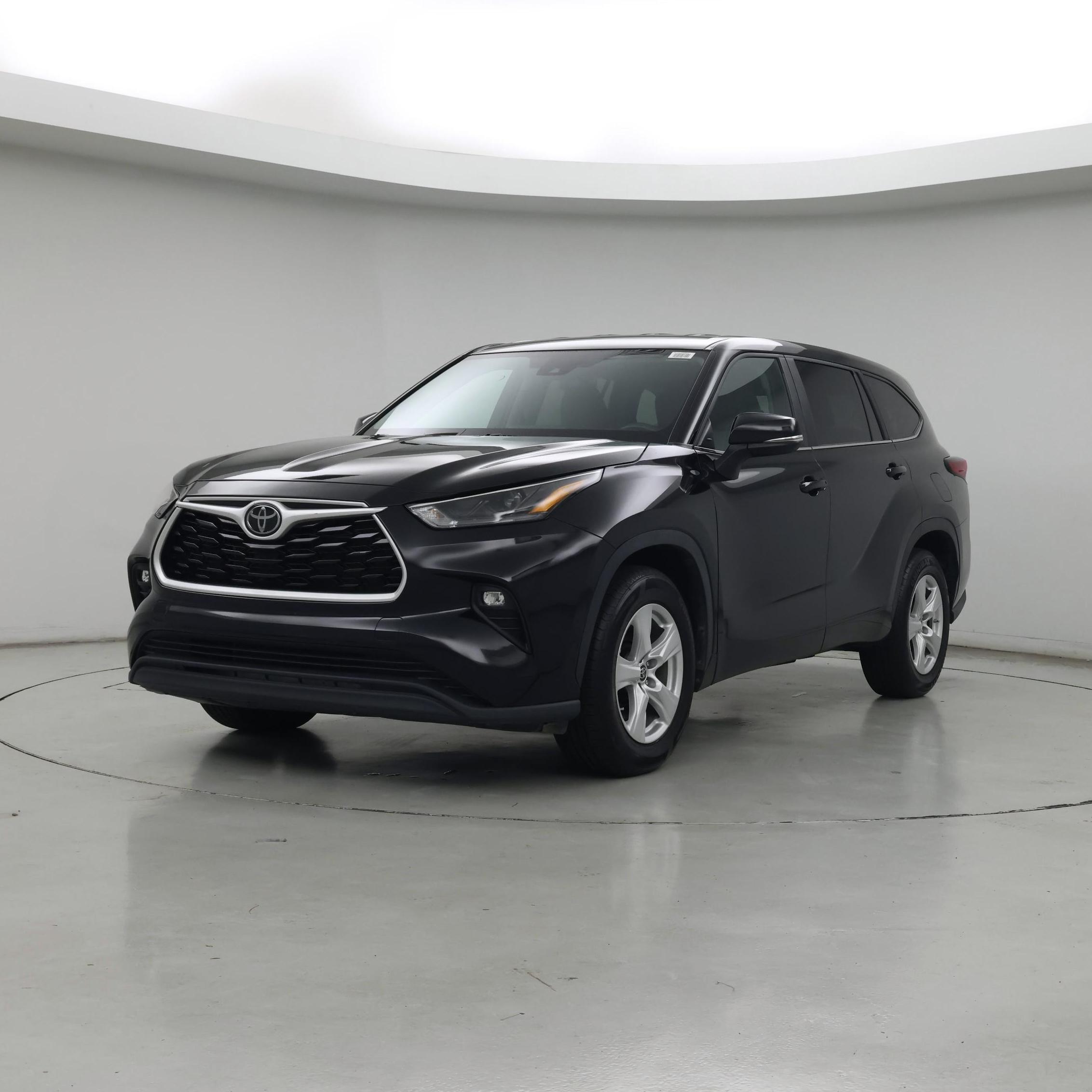 Thumbnail: 2023 Toyota Highlander - 4