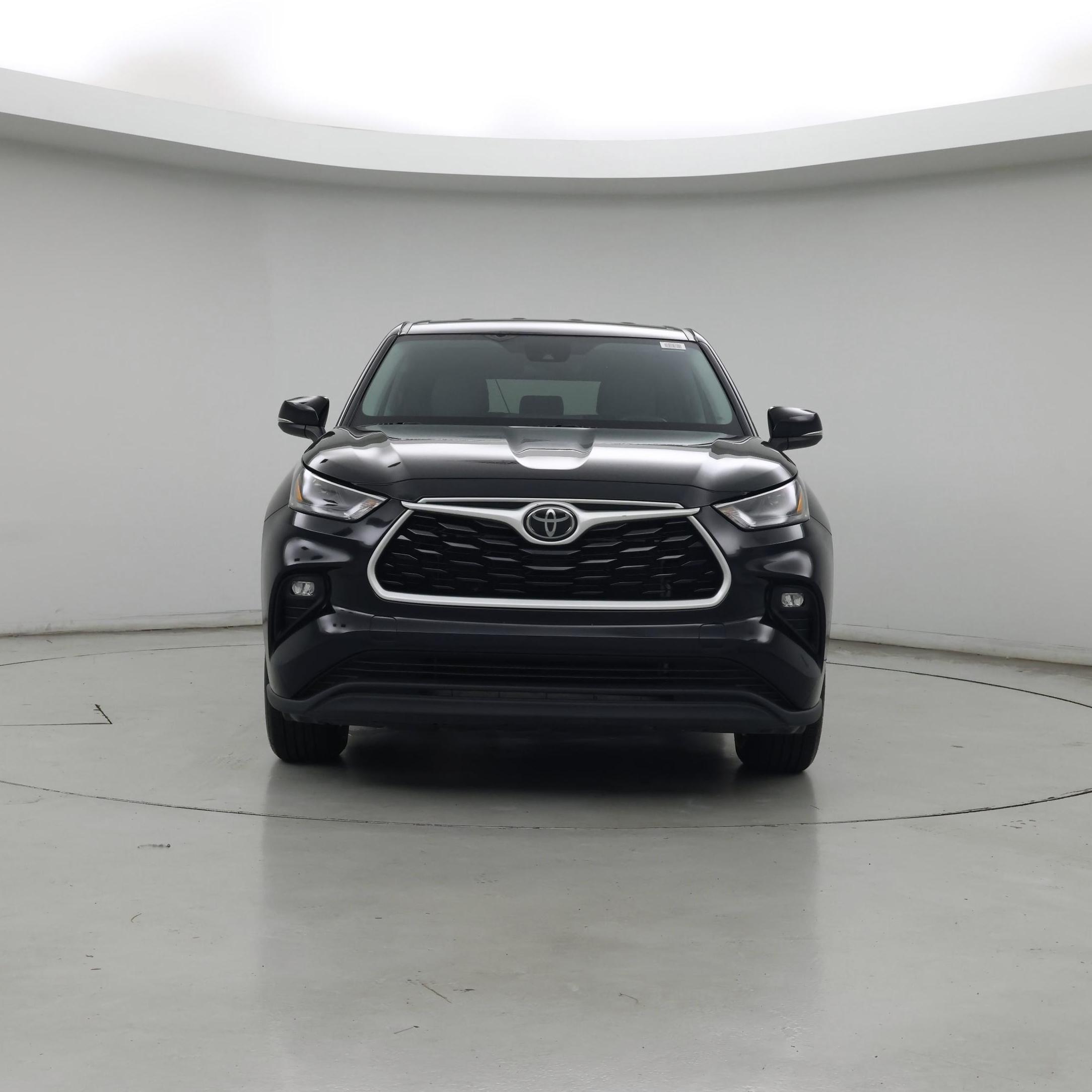 Thumbnail: 2023 Toyota Highlander - 5