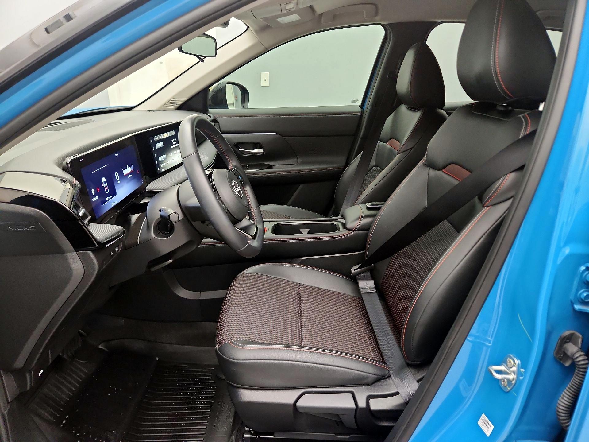 Thumbnail: 2025 Nissan Kicks - 11