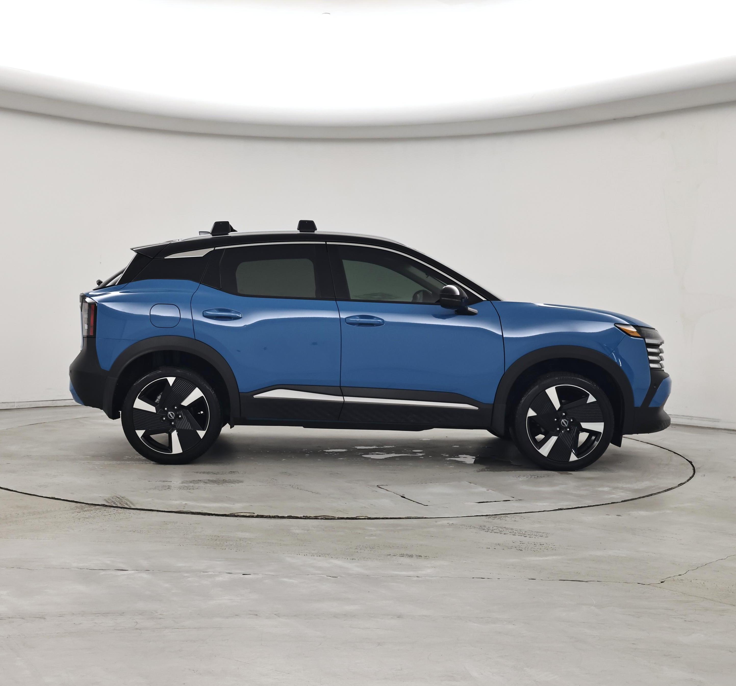 Thumbnail: 2025 Nissan Kicks - 7