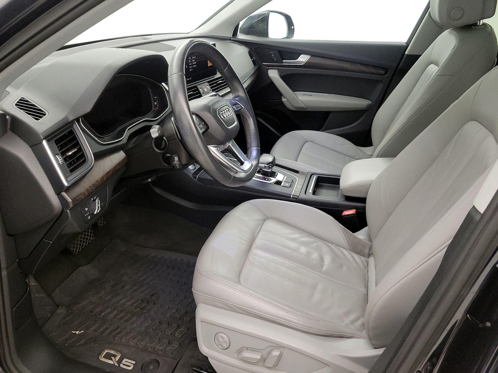 2018 Audi Q5 Premium Plus - Photo 12
