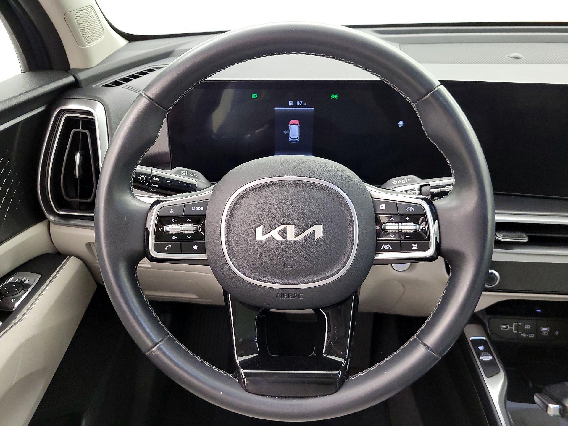 Thumbnail: 2024 Kia Sorento - 10