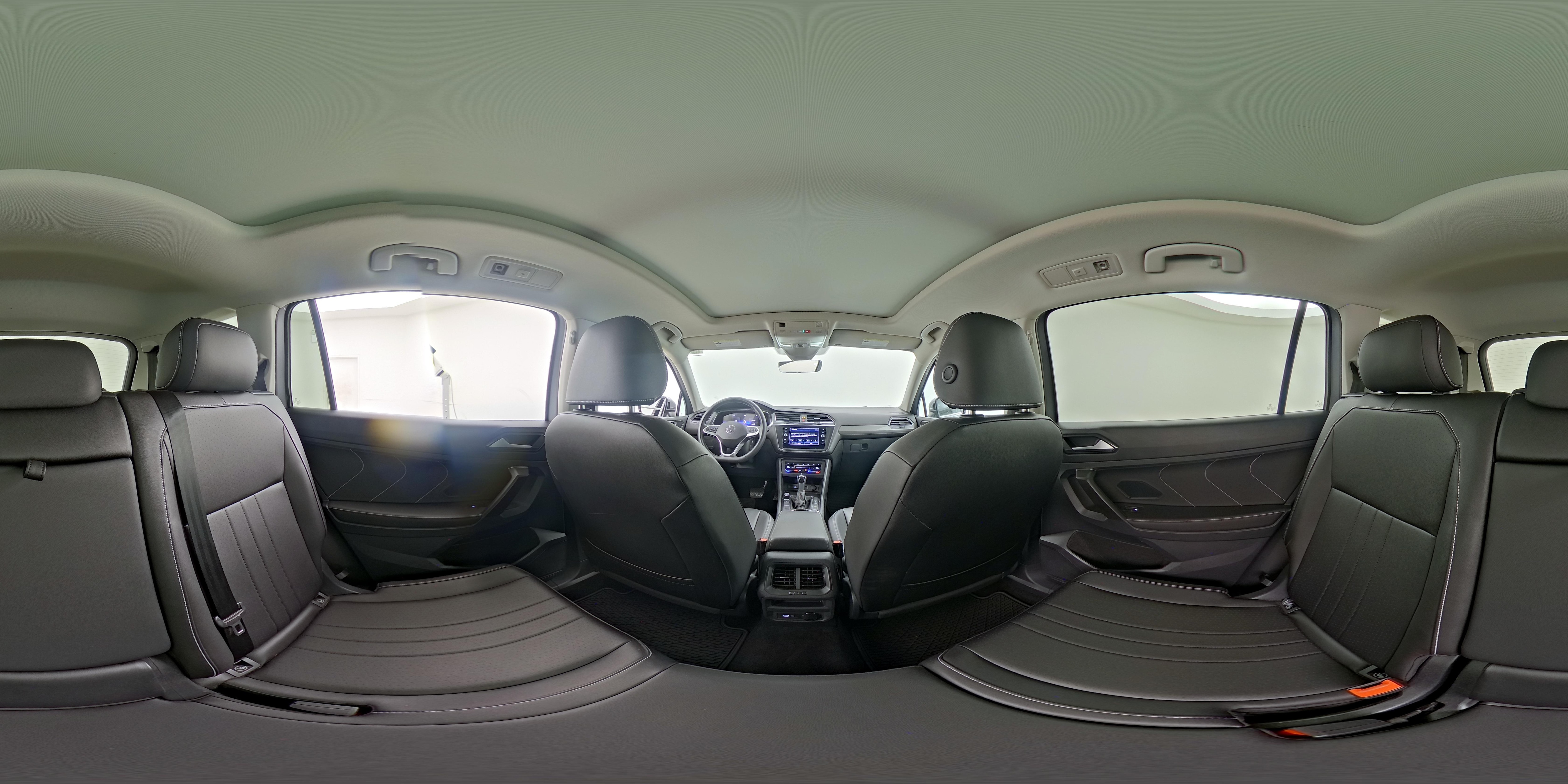 2023 Volkswagen Tiguan SE - Photo 27