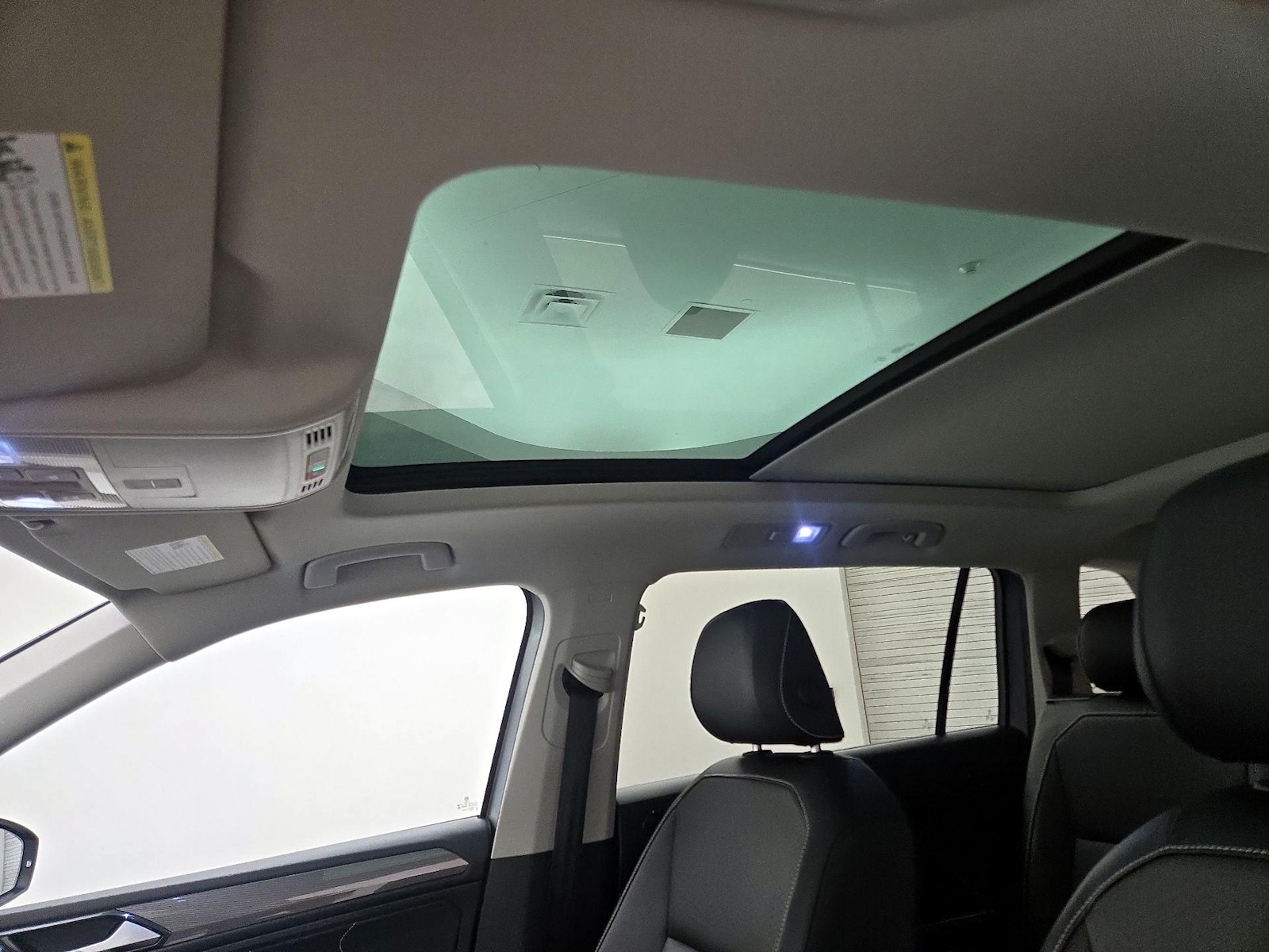 2023 Volkswagen Tiguan SE - Photo 20