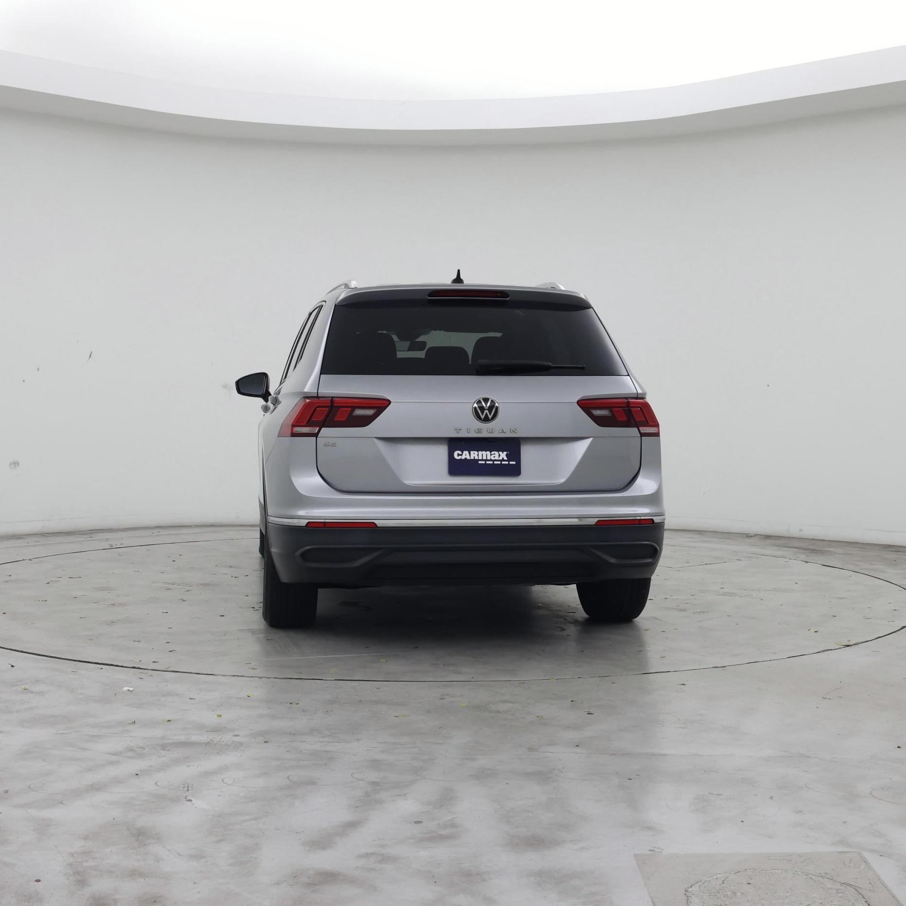 Thumbnail: 2023 Volkswagen Tiguan - 6