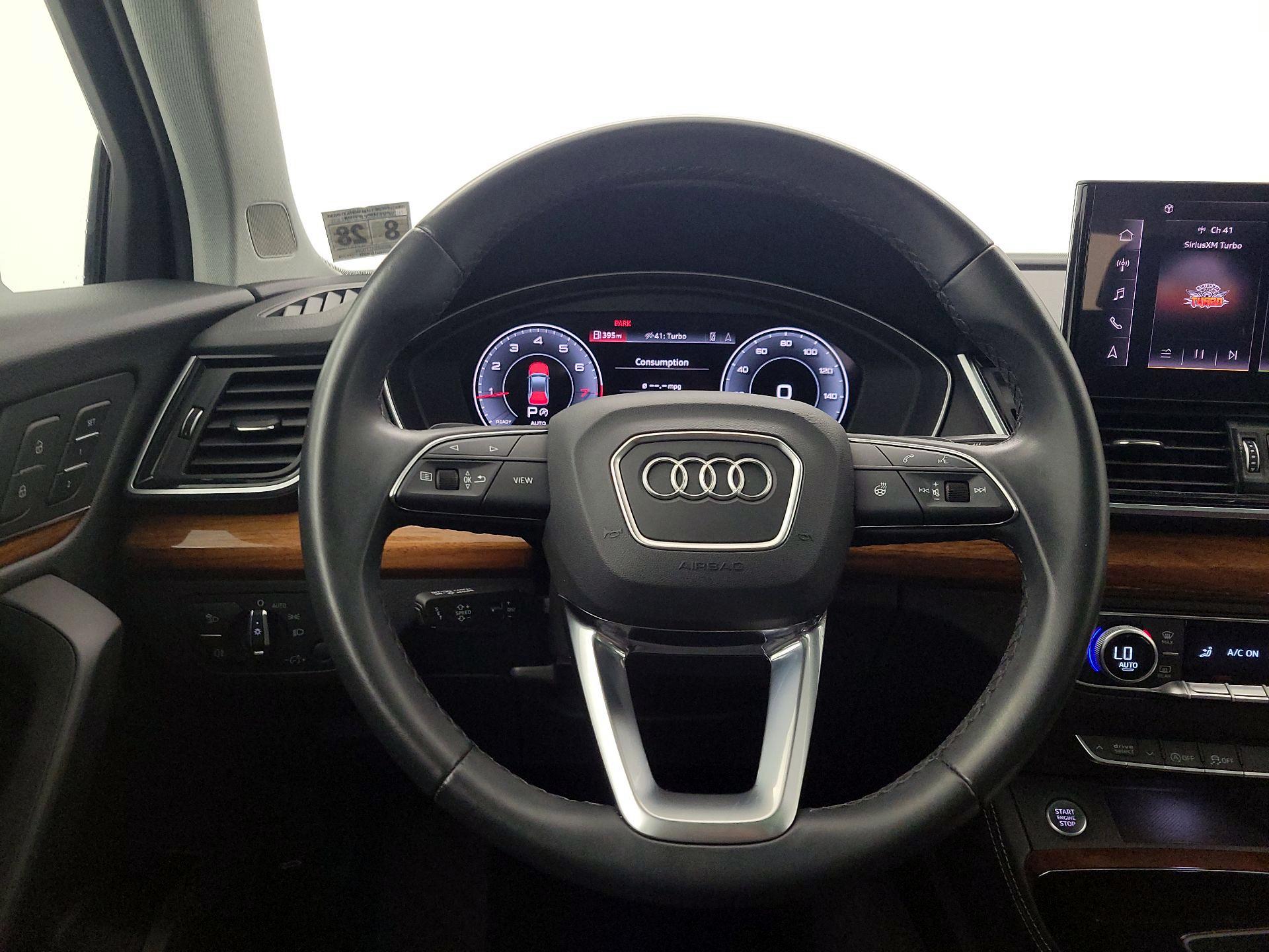 Thumbnail: 2023 Audi Q5 - 10