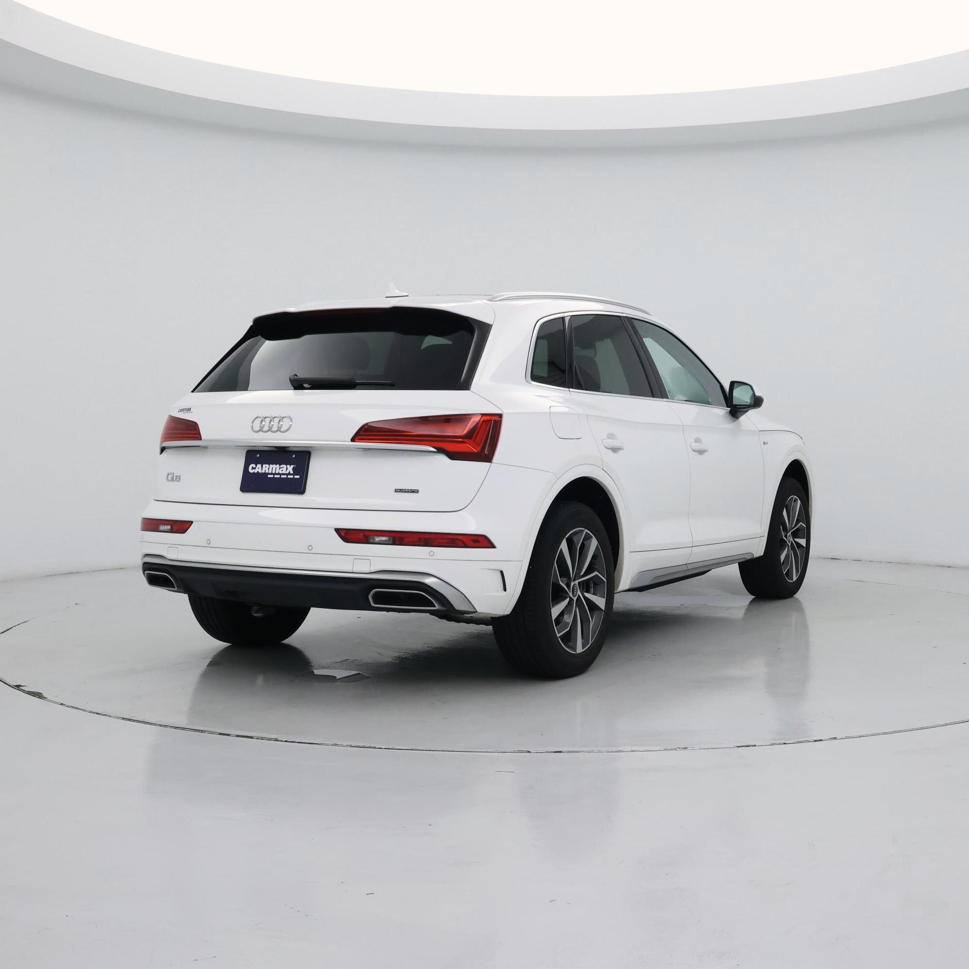 Thumbnail: 2023 Audi Q5 - 8