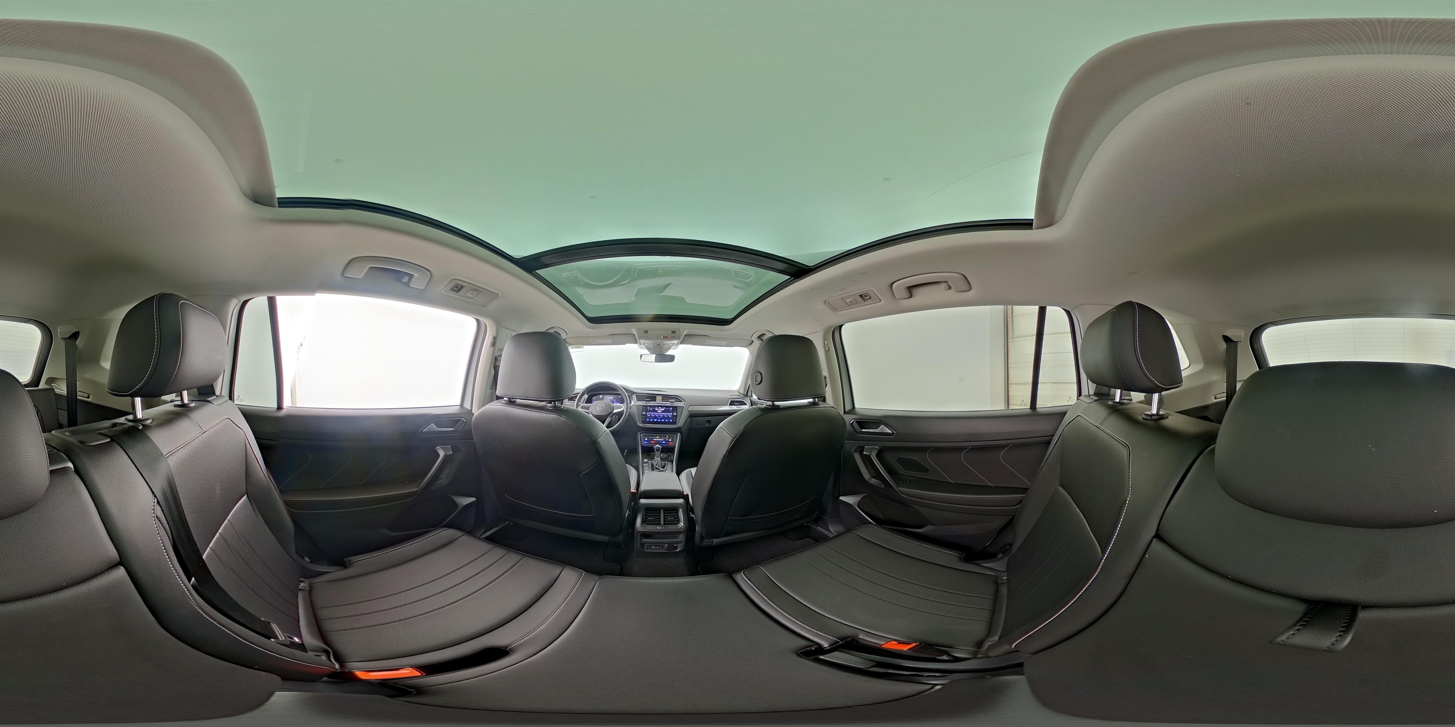 2023 Volkswagen Tiguan SE - Photo 28