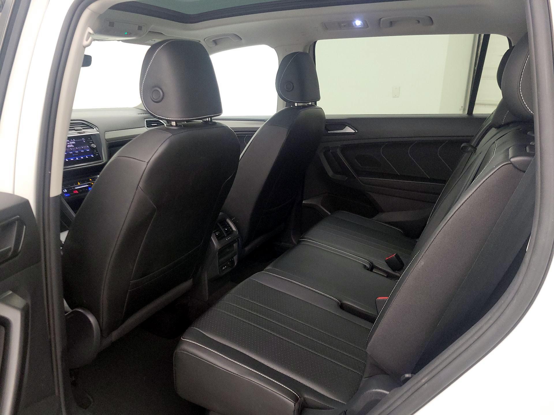 Thumbnail: 2023 Volkswagen Tiguan - 20