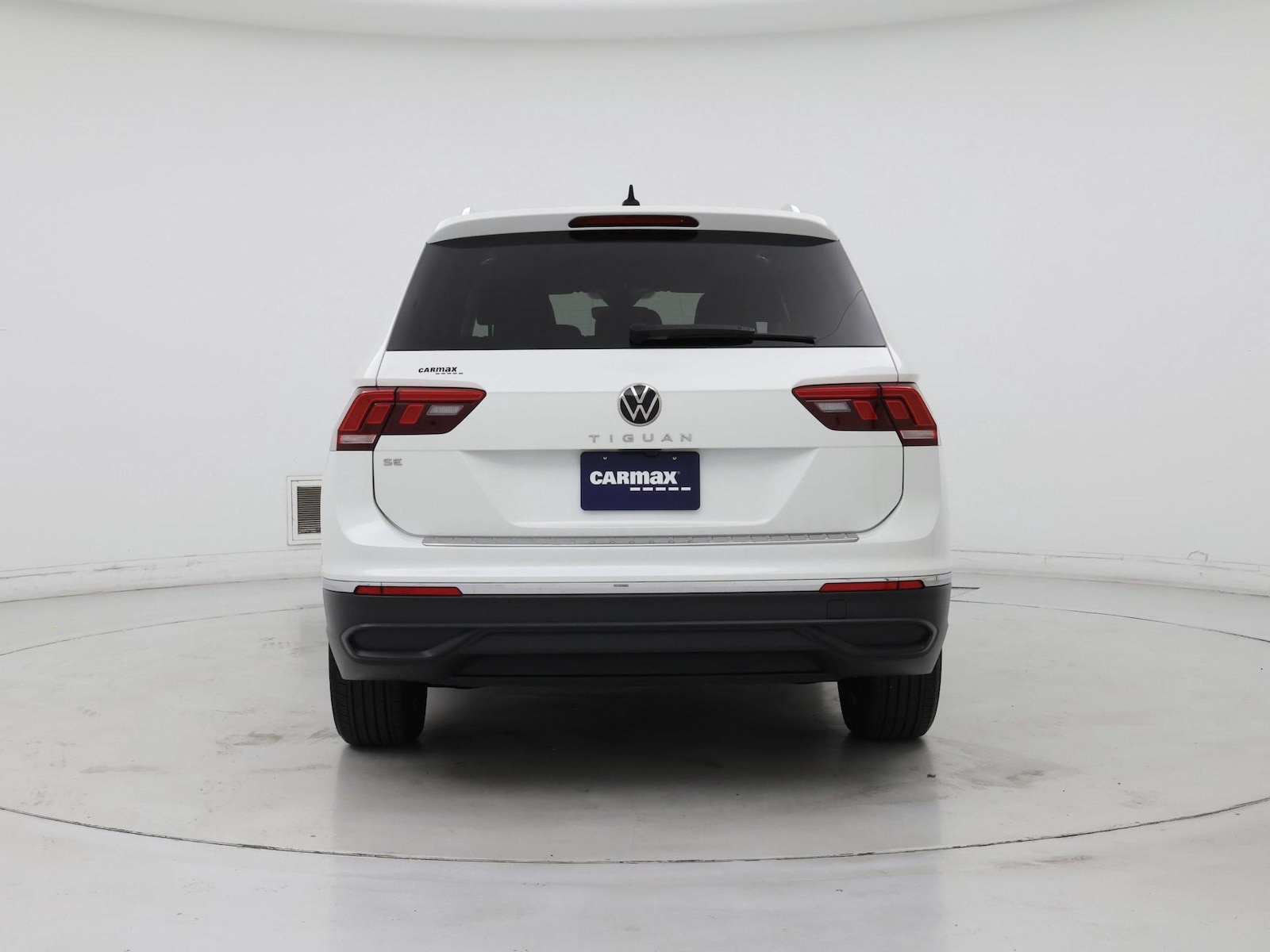 2023 Volkswagen Tiguan SE - Photo 7
