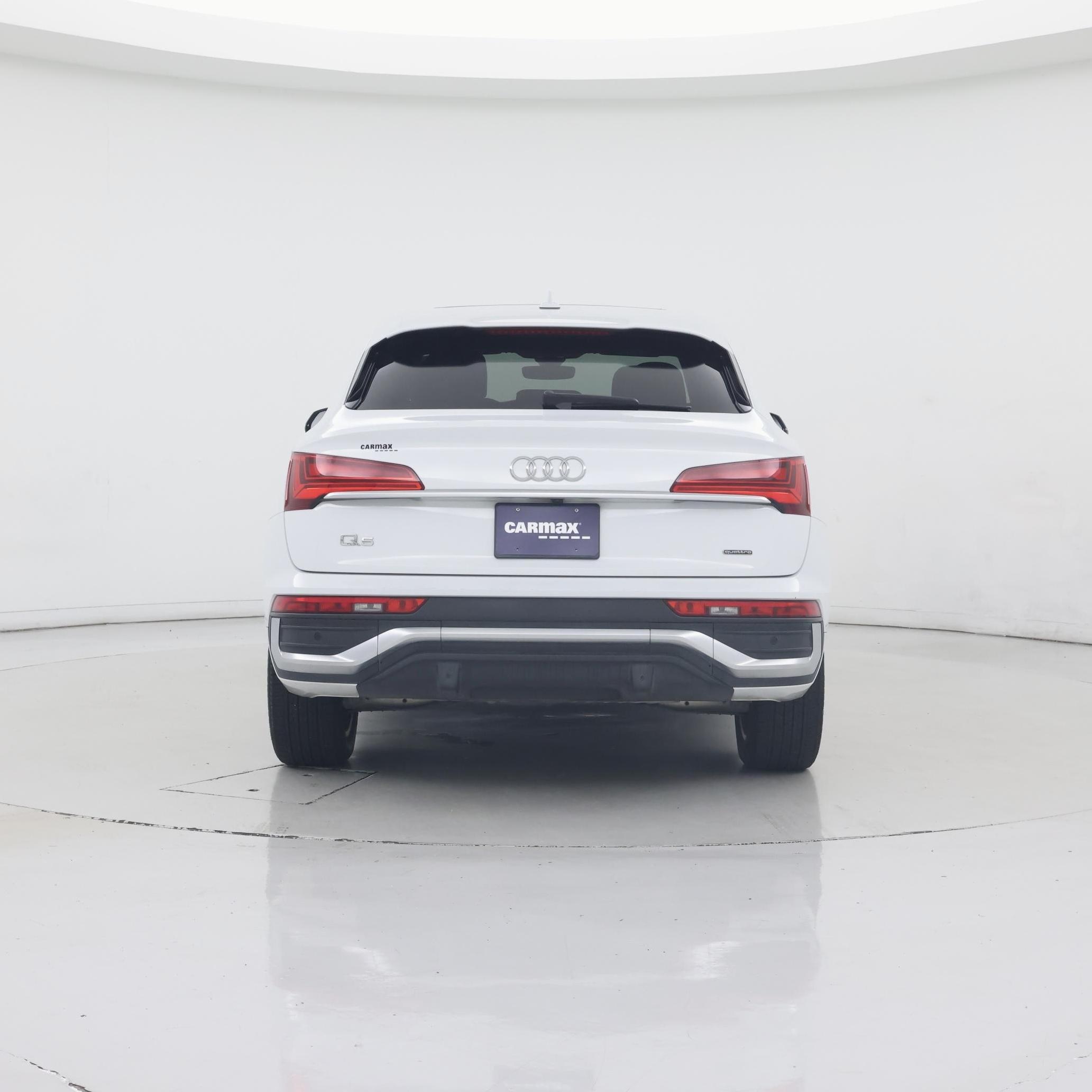 Thumbnail: 2023 Audi Q5 - 6