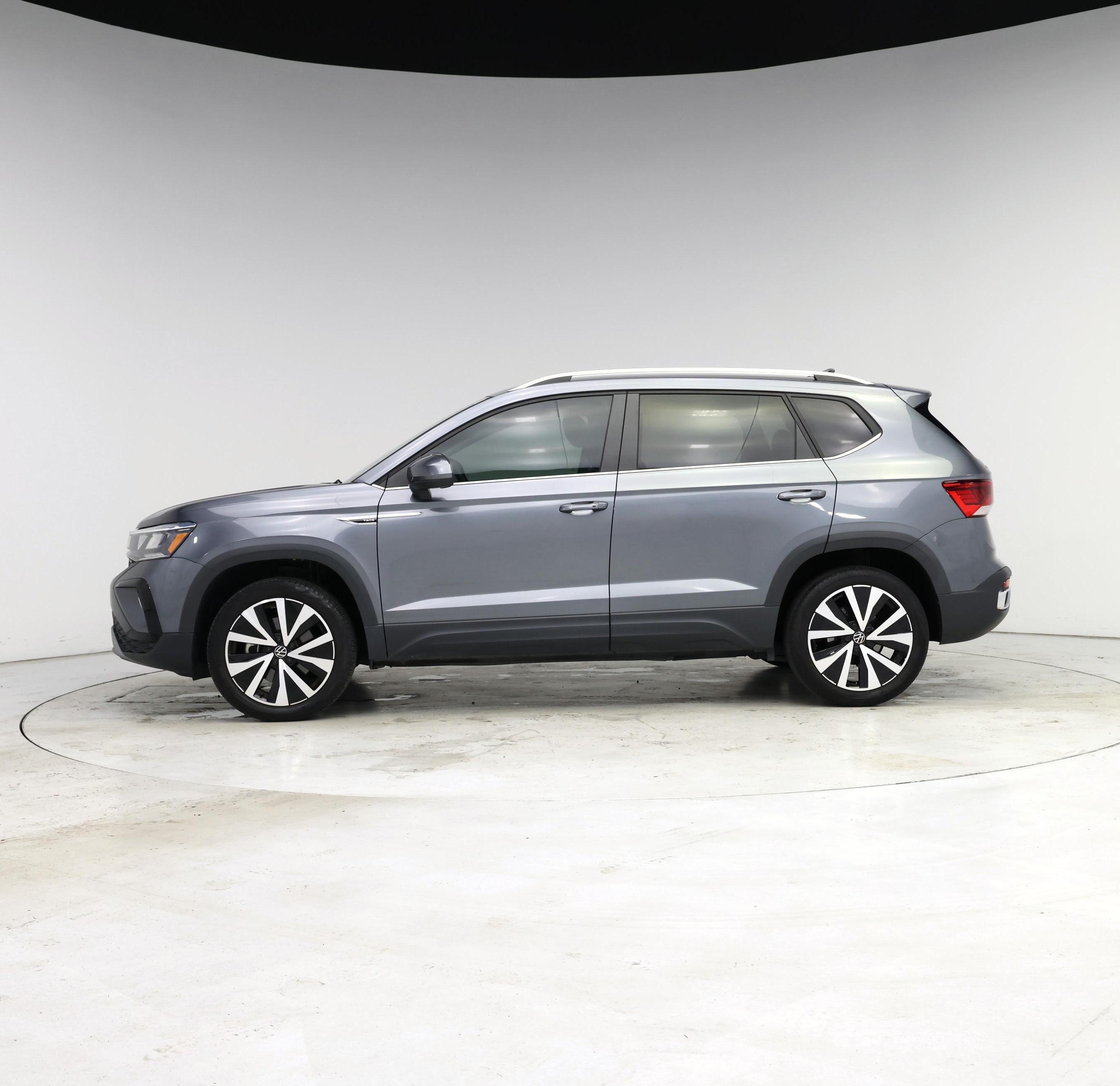 Thumbnail: 2023 Volkswagen Taos - 3