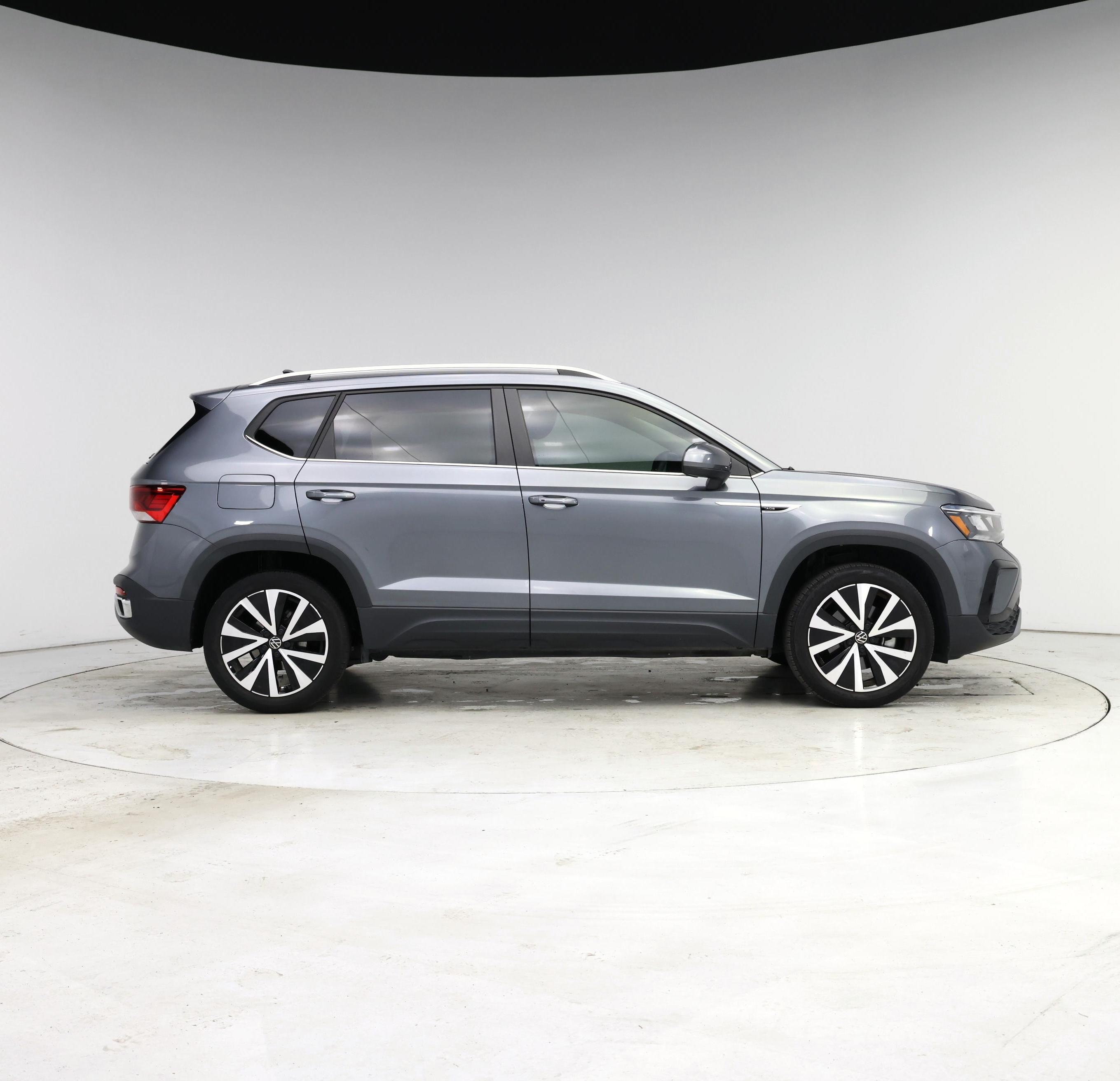 Thumbnail: 2023 Volkswagen Taos - 7