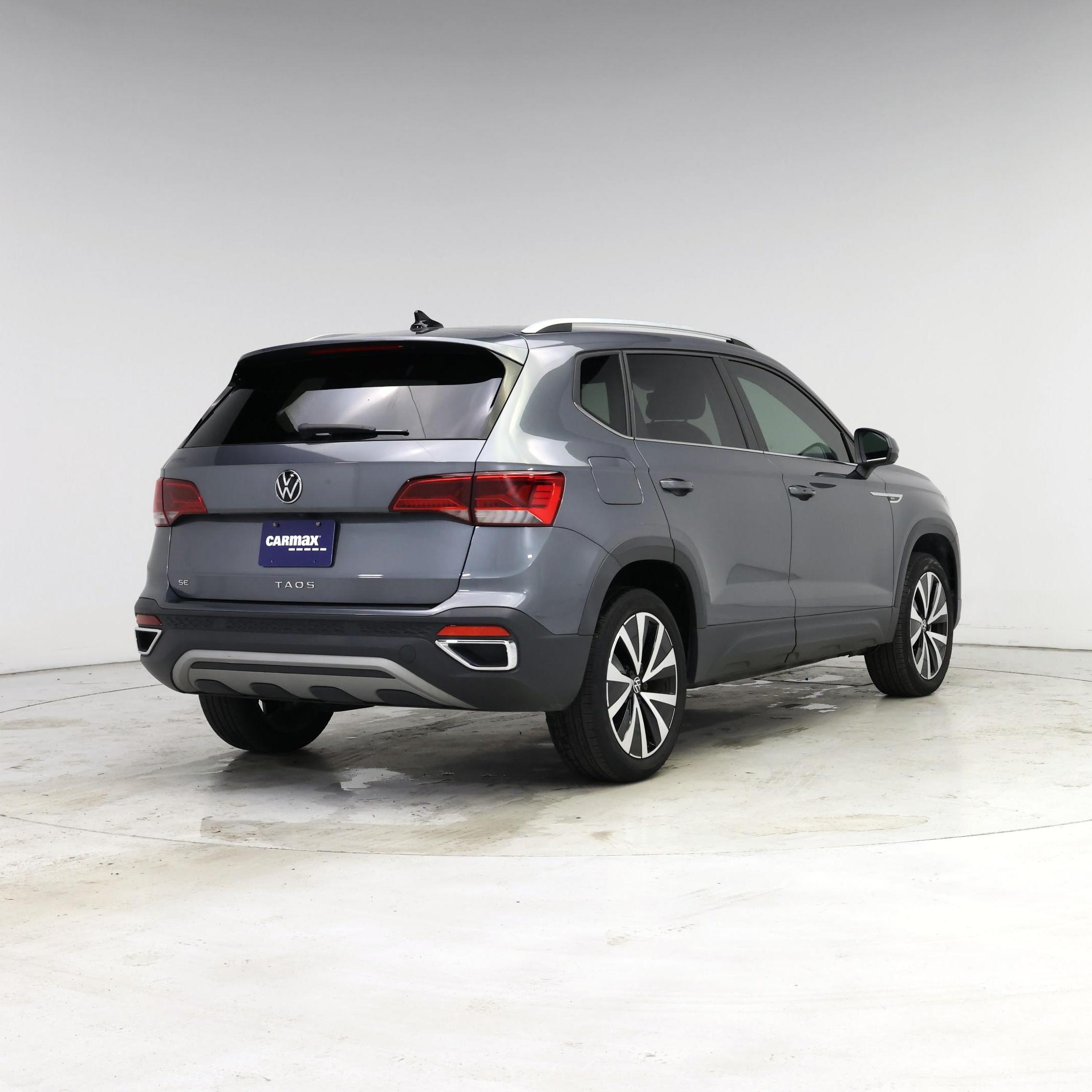 Thumbnail: 2023 Volkswagen Taos - 8