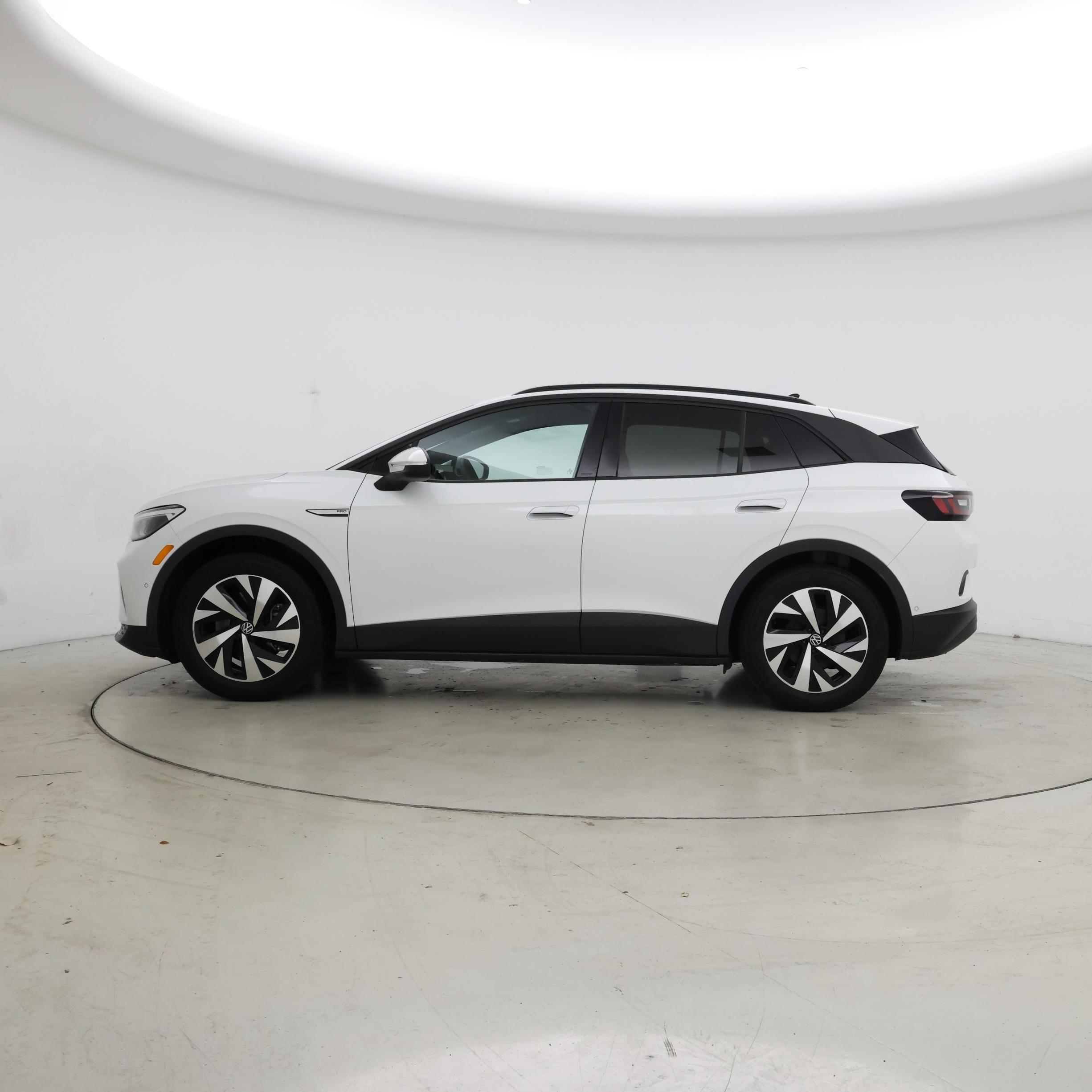 Thumbnail: 2023 Volkswagen ID.4 - 3