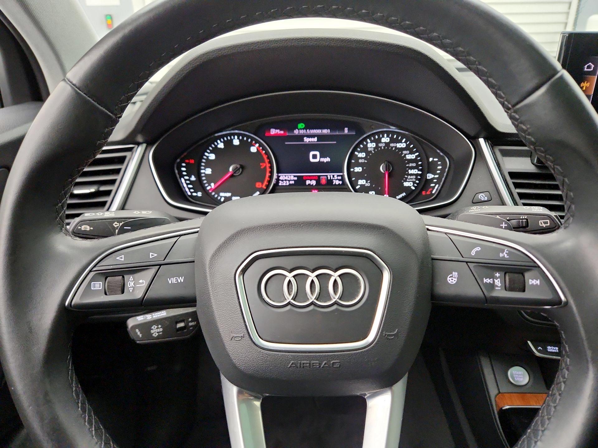 Thumbnail: 2023 Audi Q5 - 10