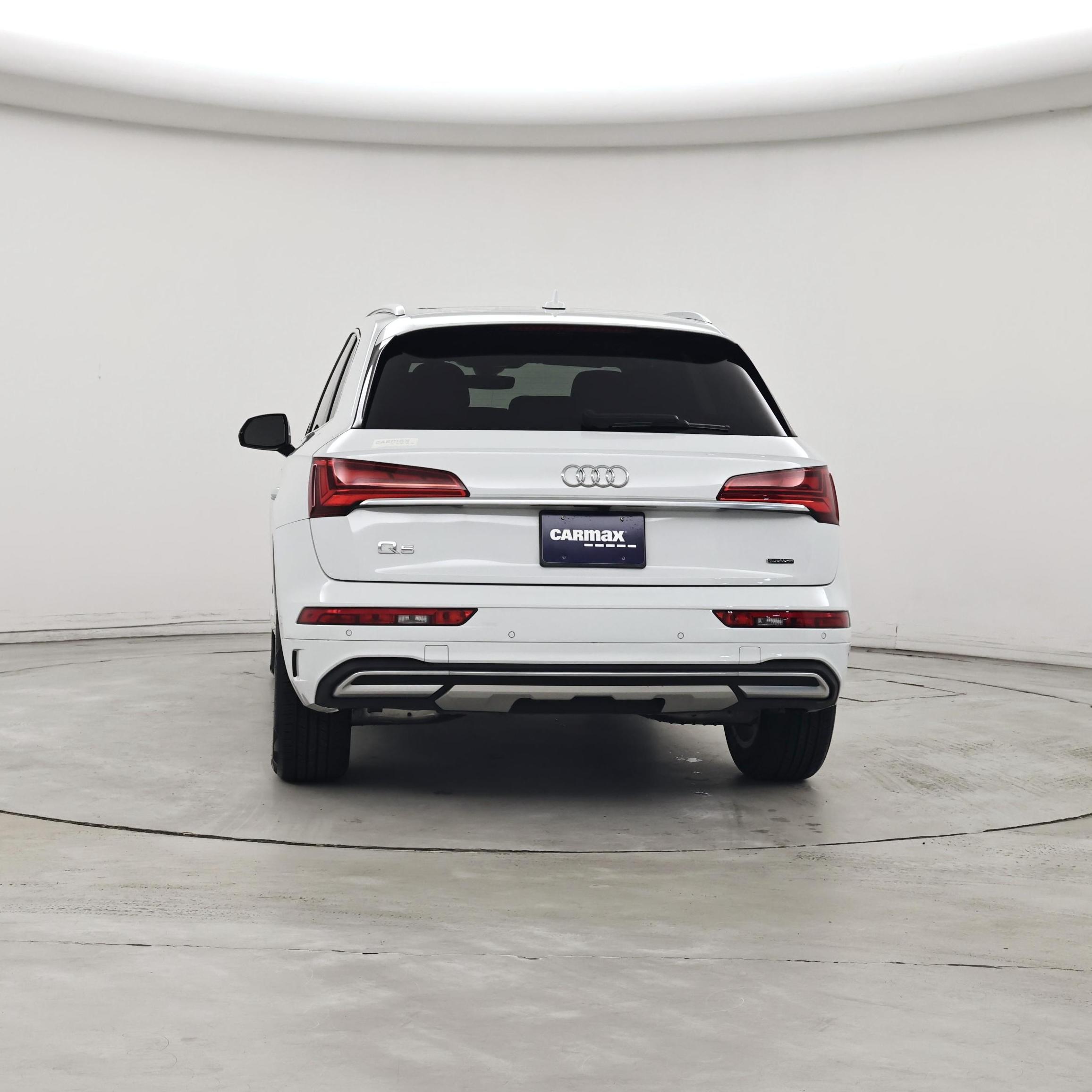 Thumbnail: 2023 Audi Q5 - 6