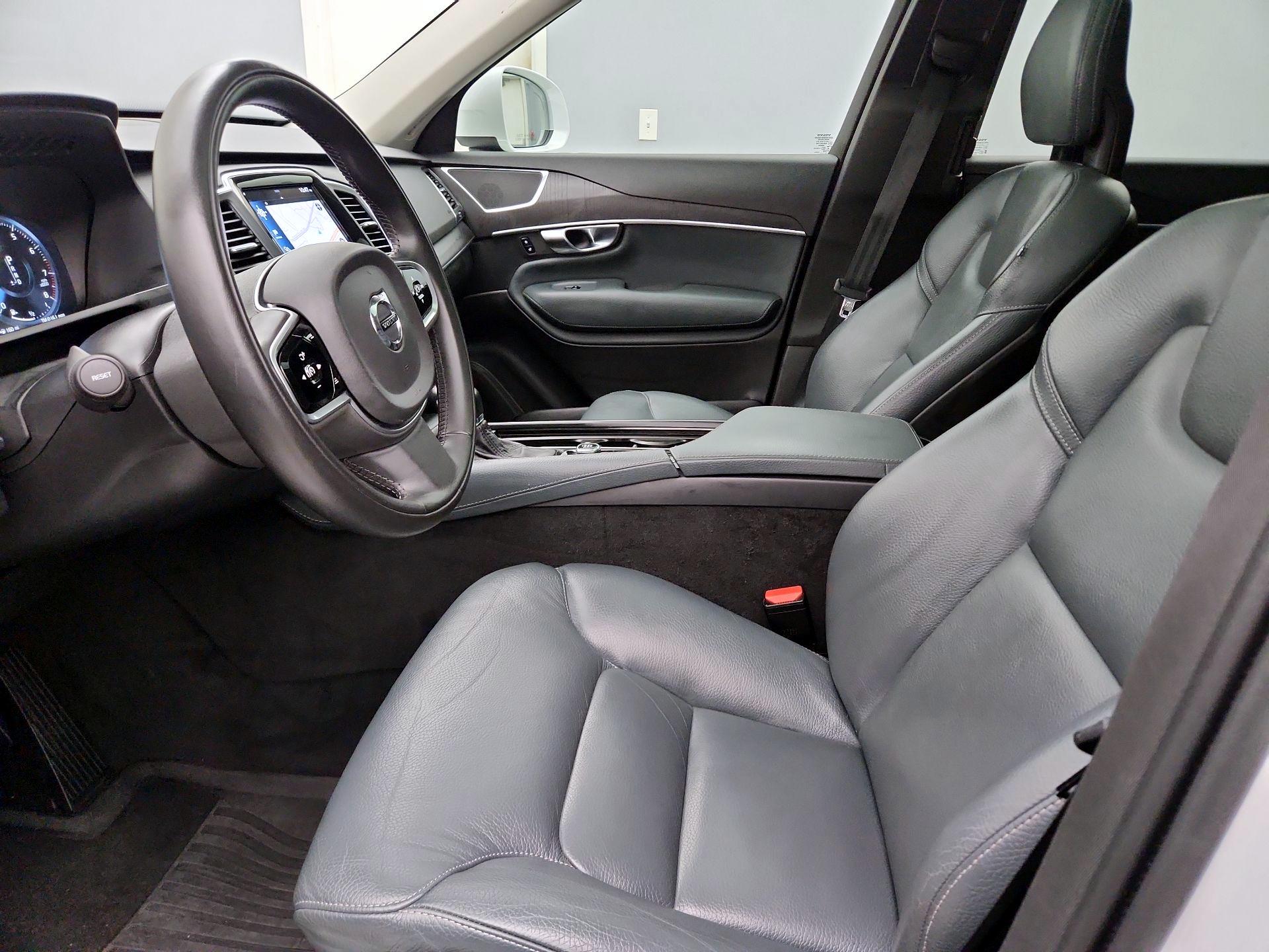 Thumbnail: 2020 Volvo XC90 - 11