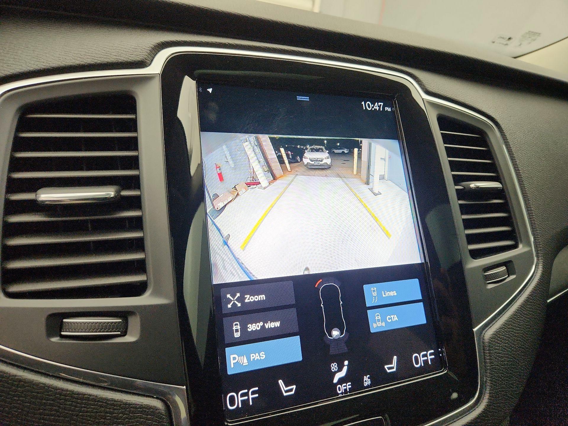 Thumbnail: 2020 Volvo XC90 - 15