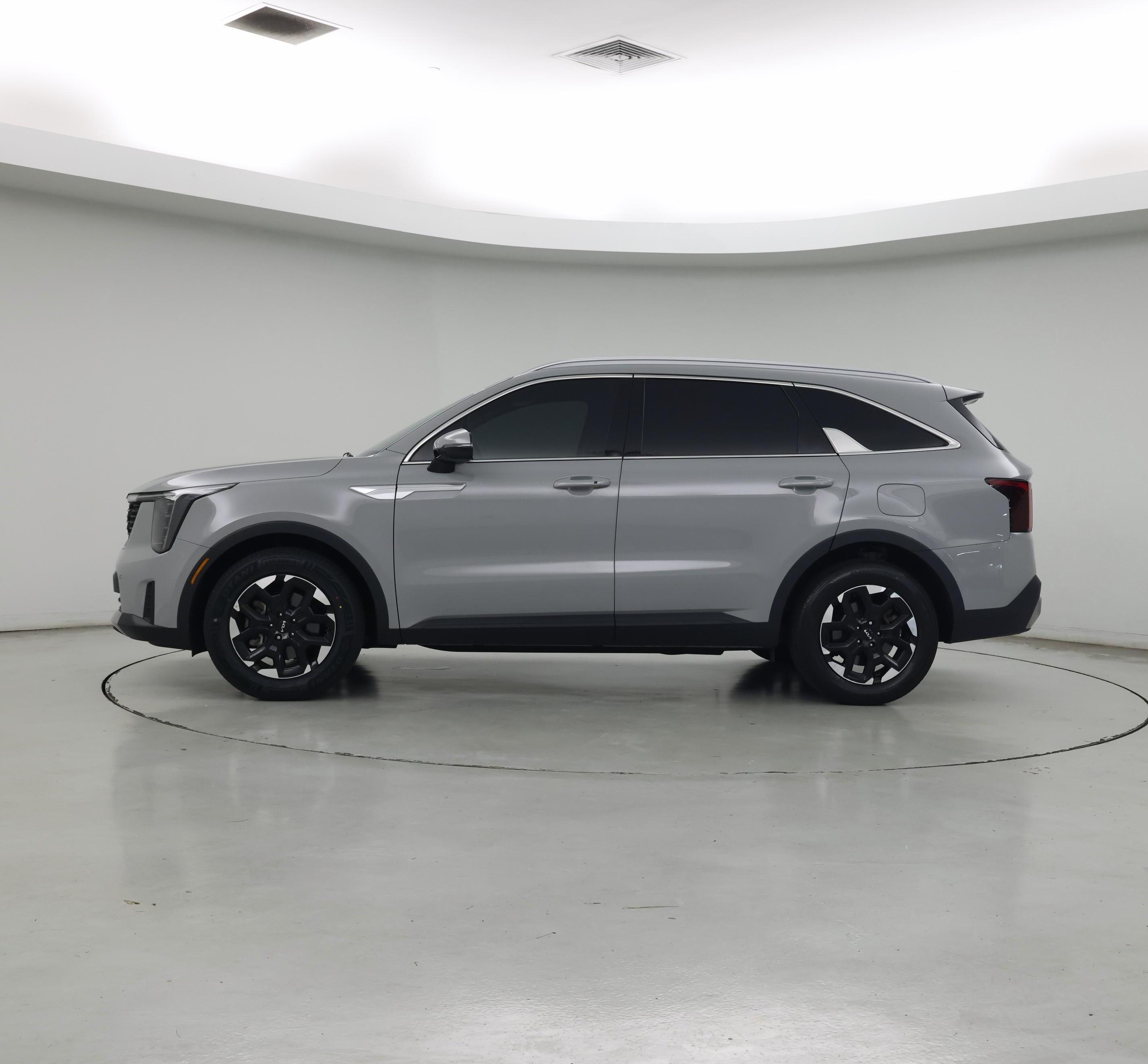 Thumbnail: 2025 Kia Sorento - 3
