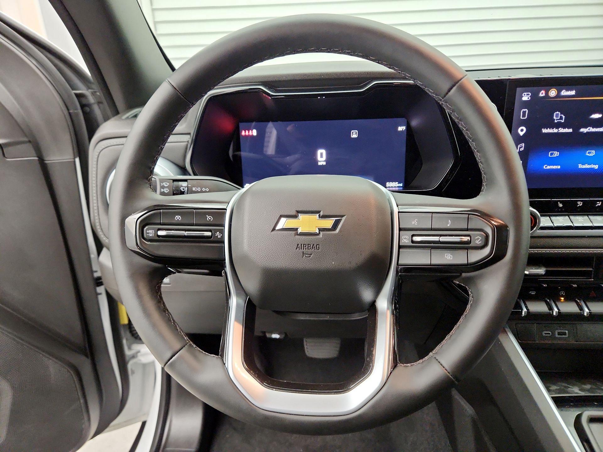 Thumbnail: 2026 Chevrolet Colorado - 10