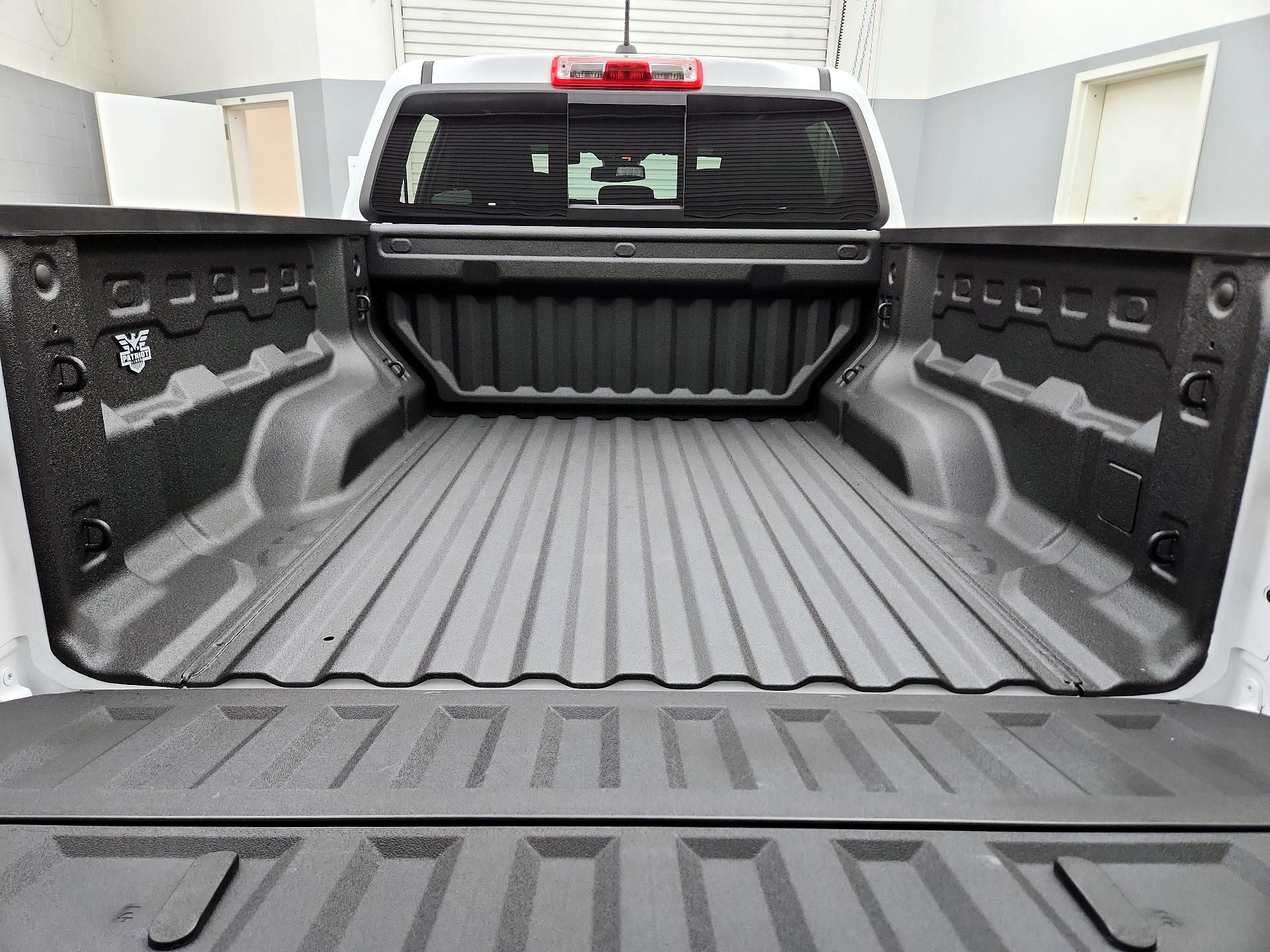 Thumbnail: 2026 Chevrolet Colorado - 19